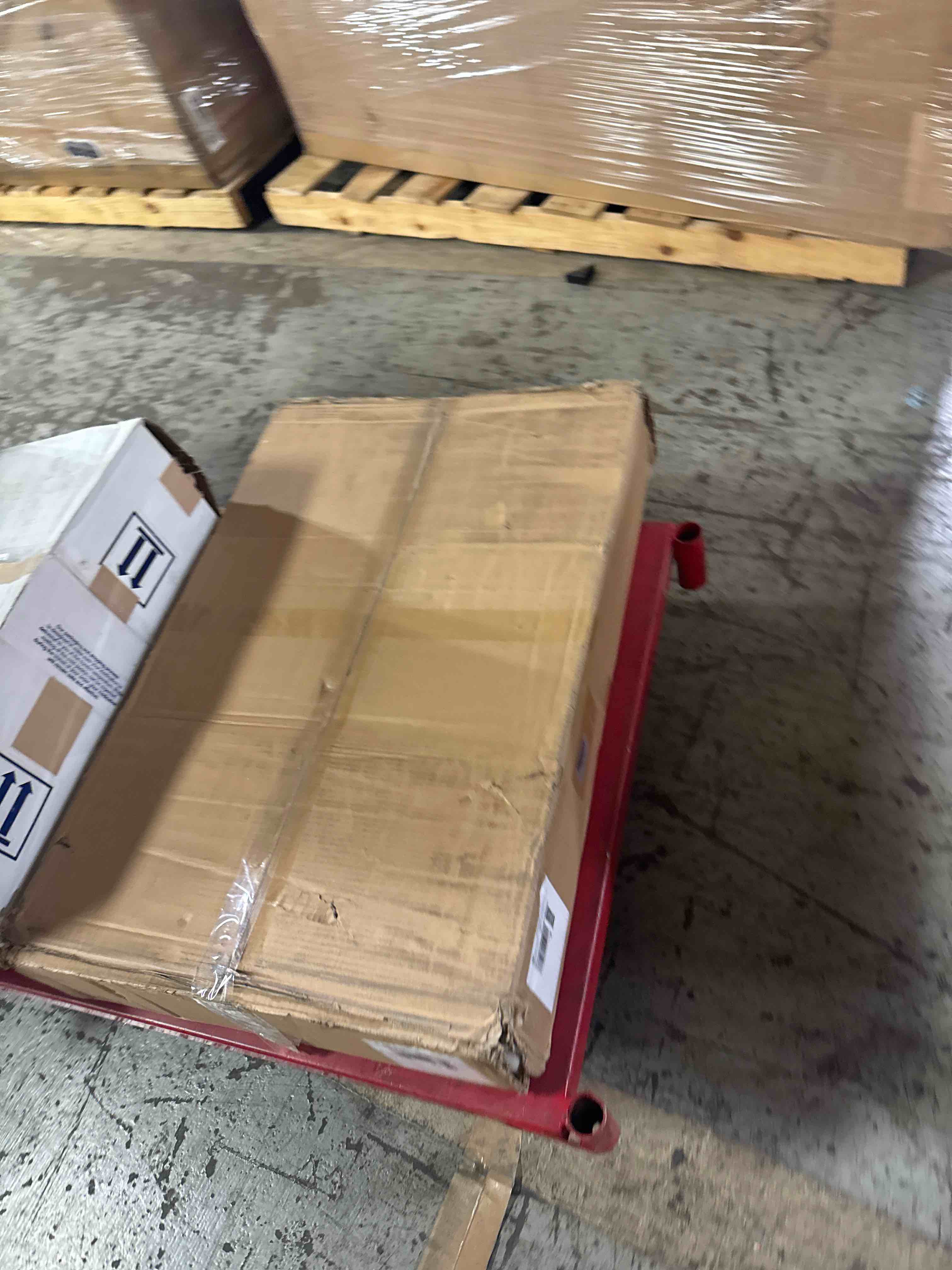 https://s3.amazonaws.com/lotting-images-prod/phillipi/TEA3365097_1757533724170.jpeg