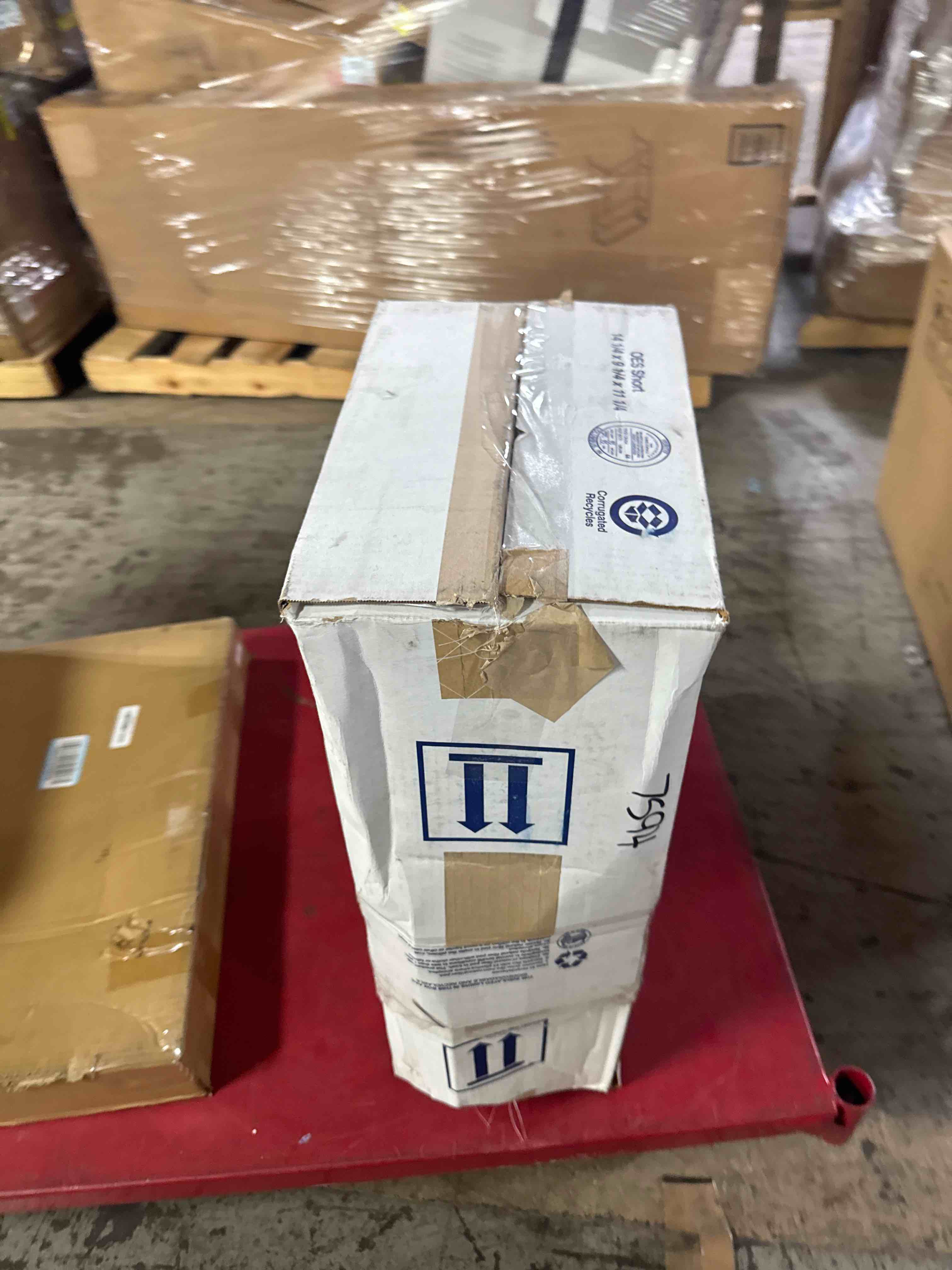 https://s3.amazonaws.com/lotting-images-prod/phillipi/TEA3365098_1757534013009.jpeg