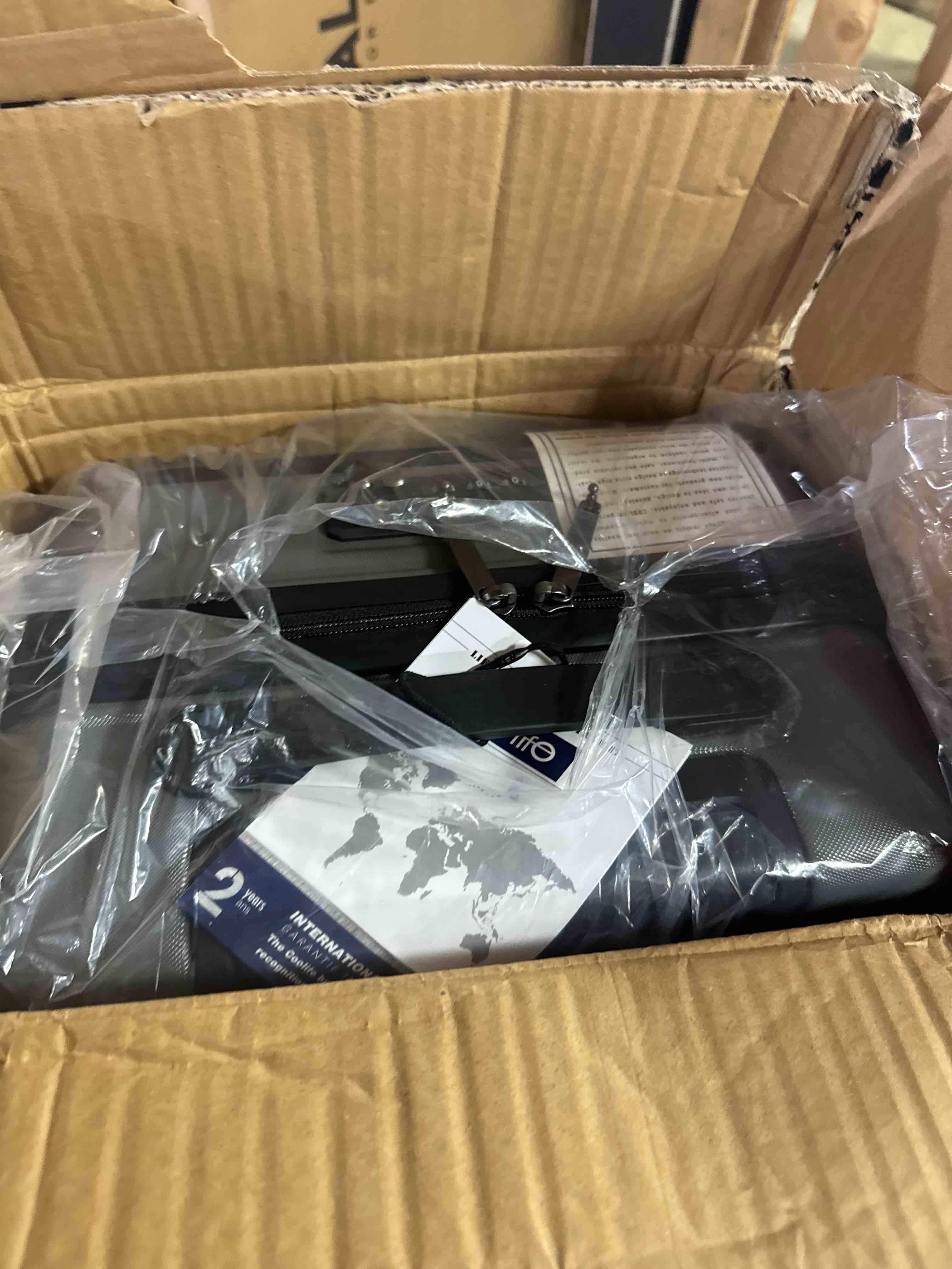 https://s3.amazonaws.com/lotting-images-prod/phillipi/TEA3365104_1757535434802.jpeg