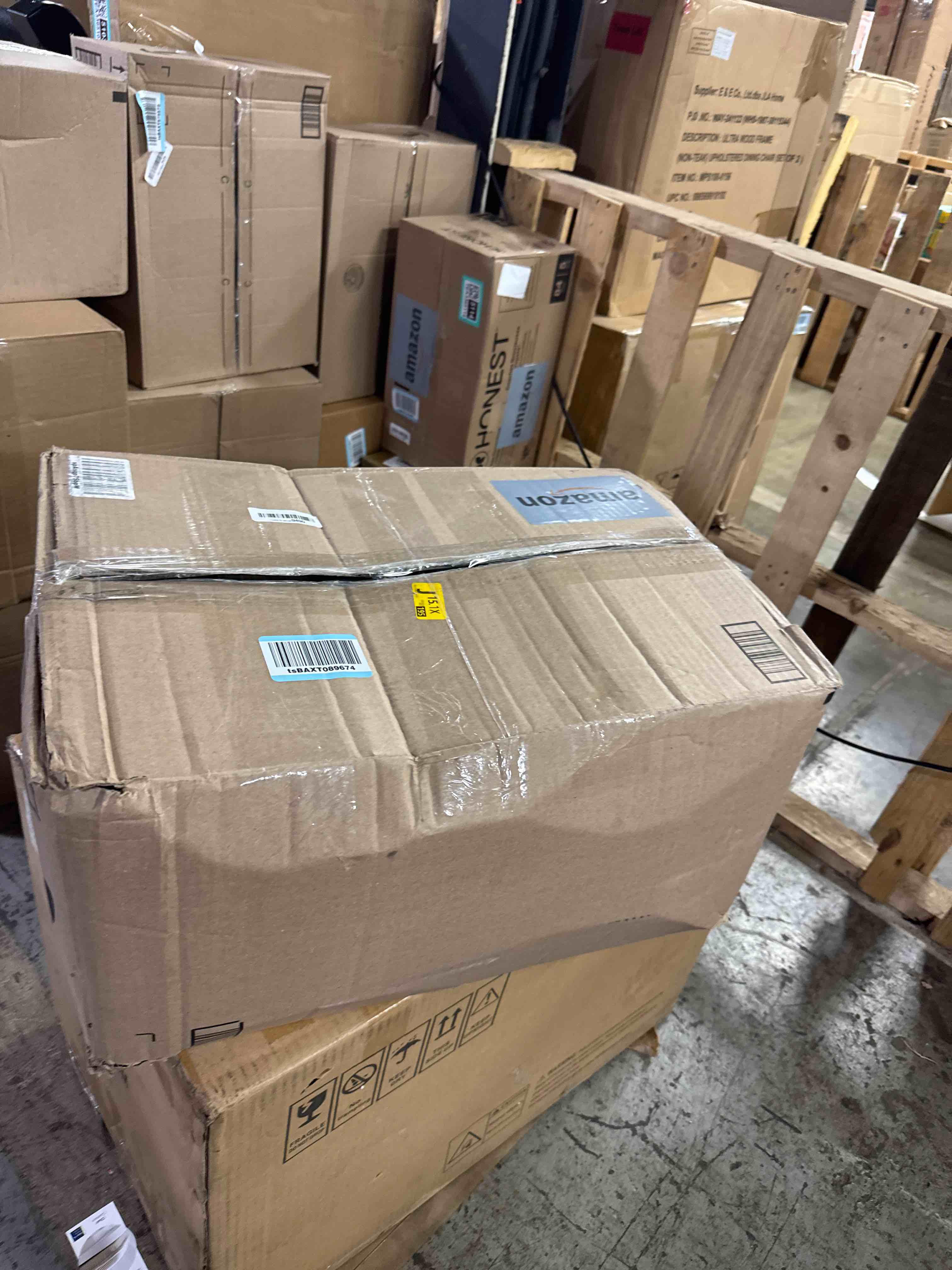 https://s3.amazonaws.com/lotting-images-prod/phillipi/TEA3365116_1757537174548.jpeg