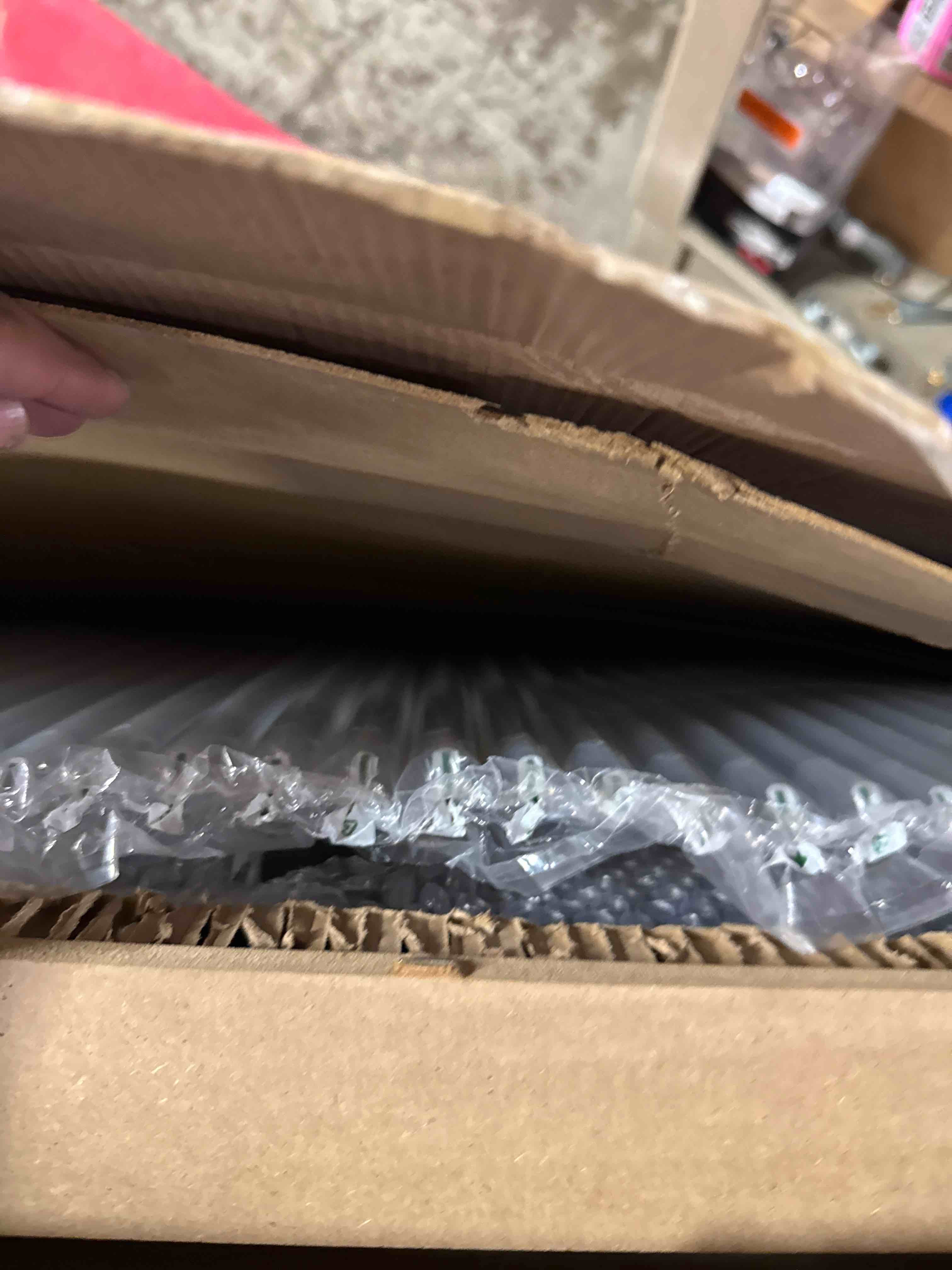 https://s3.amazonaws.com/lotting-images-prod/phillipi/TEA3365126_1757538692987.jpeg