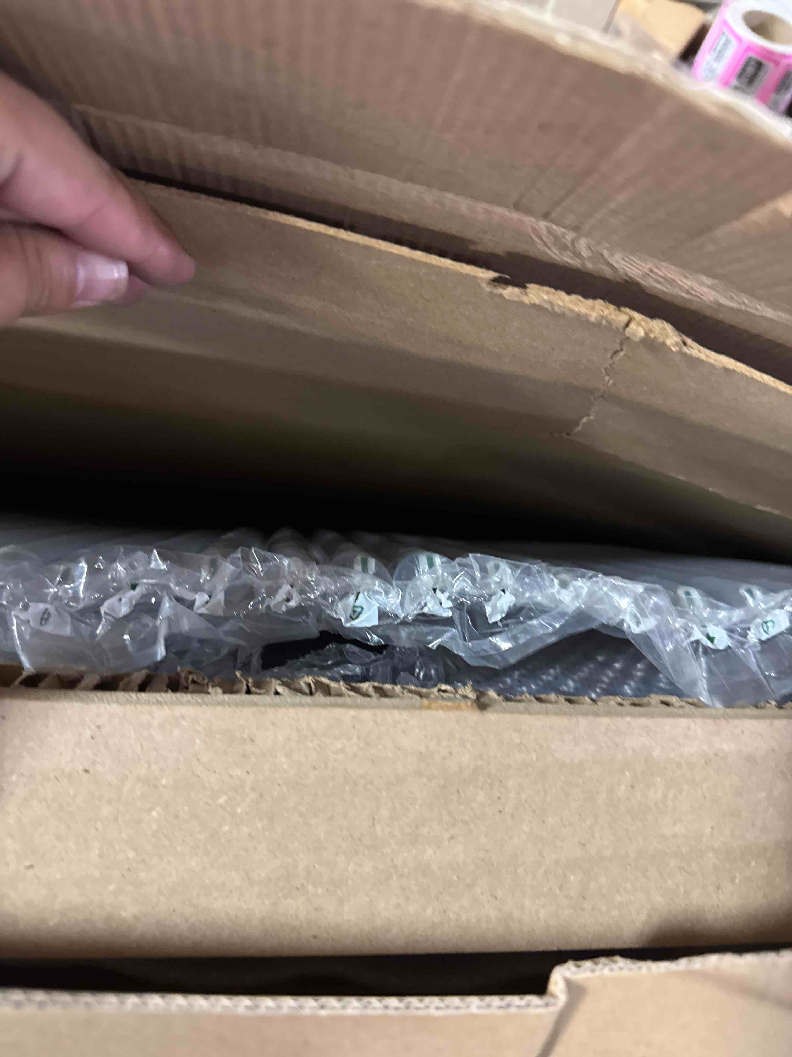 https://s3.amazonaws.com/lotting-images-prod/phillipi/TEA3365126_1757538694523.jpeg
