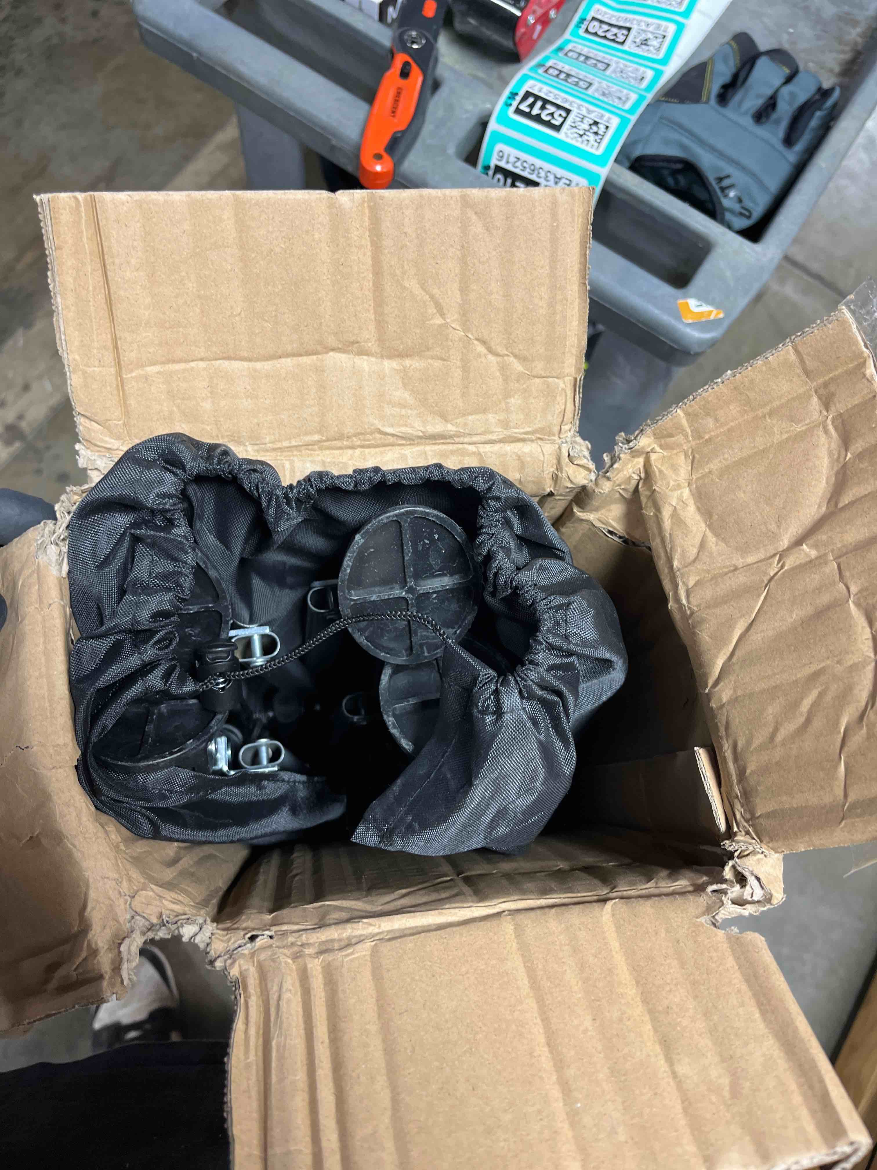 https://s3.amazonaws.com/lotting-images-prod/phillipi/TEA3365211_1758641105061.jpeg