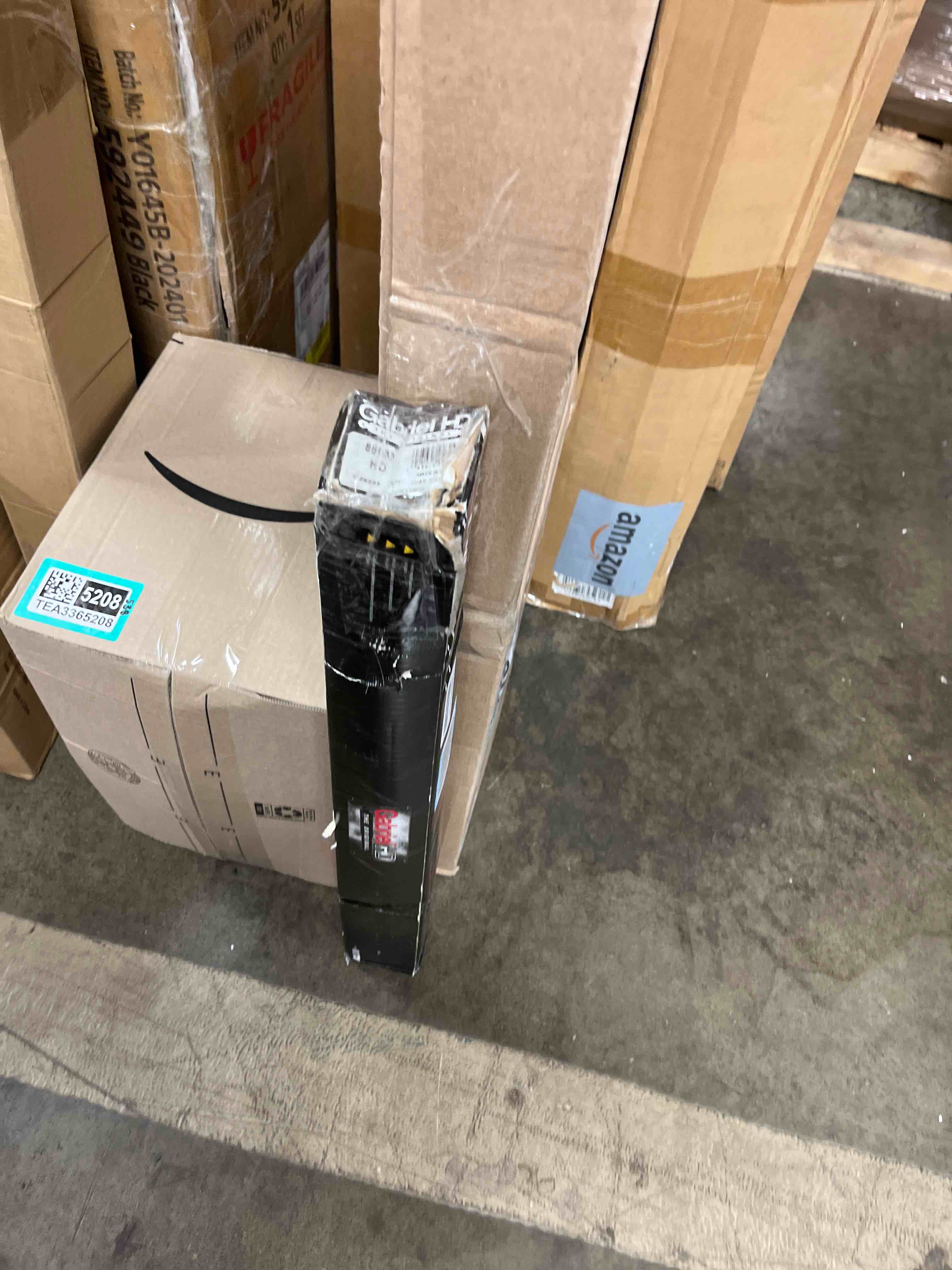 https://s3.amazonaws.com/lotting-images-prod/phillipi/TEA3365220_1758641452784.jpeg