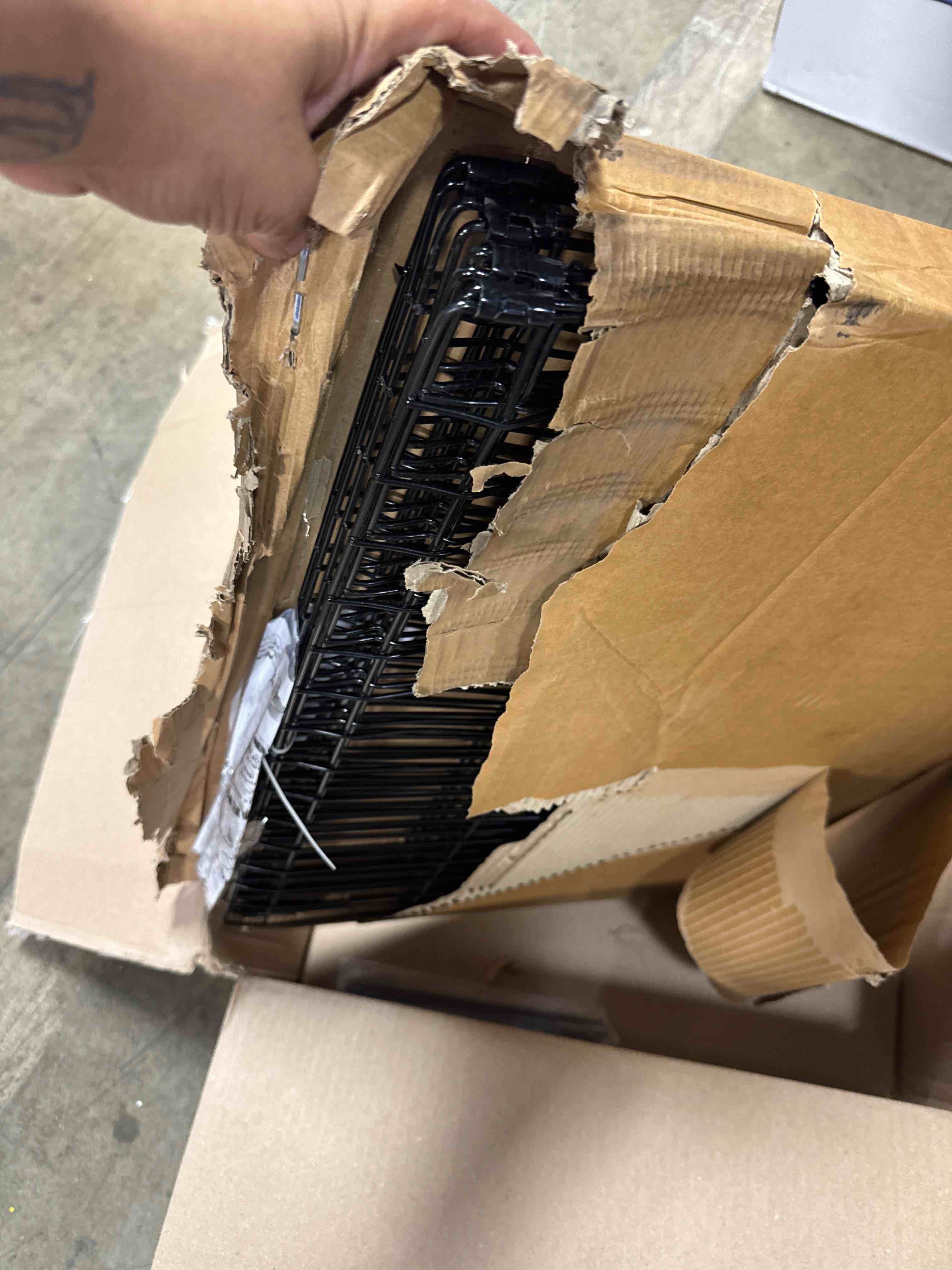 https://s3.amazonaws.com/lotting-images-prod/phillipi/TEA3365342_1758907904332.jpeg