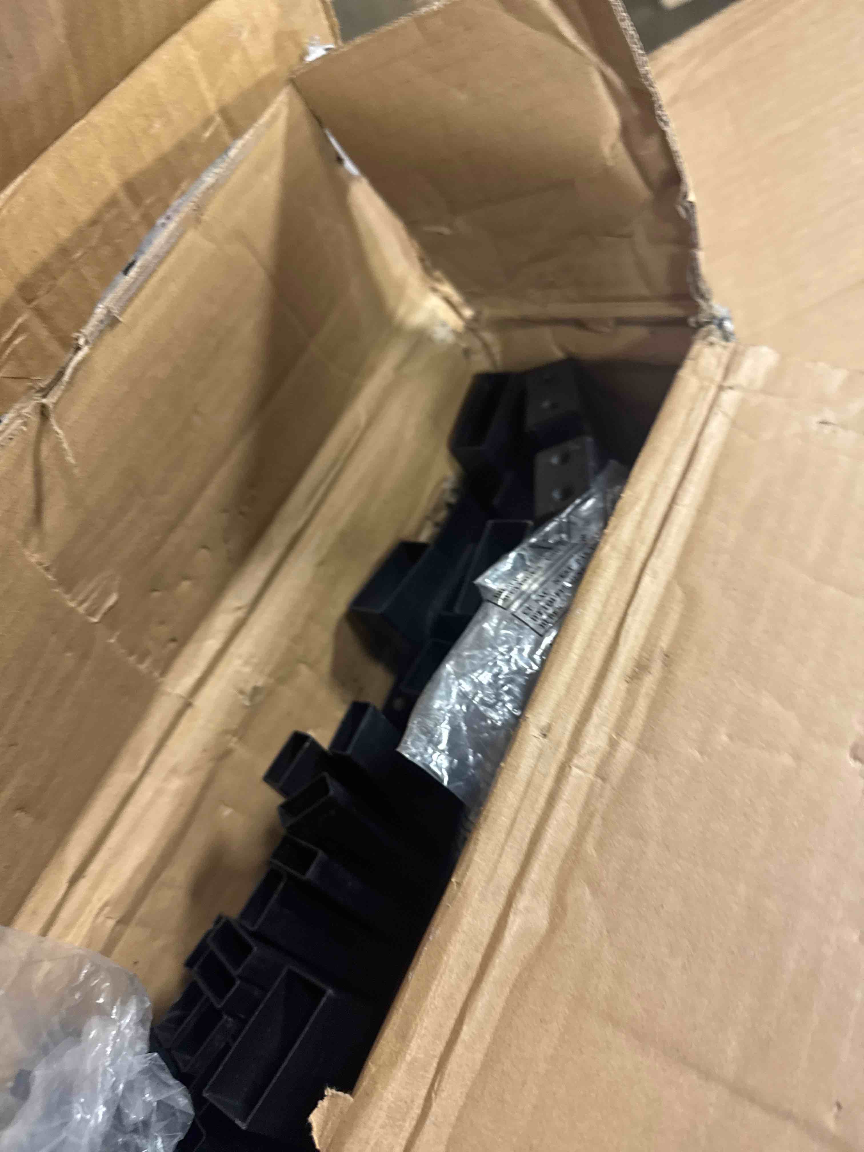 https://s3.amazonaws.com/lotting-images-prod/phillipi/TEA3365343_1758910873466.jpeg