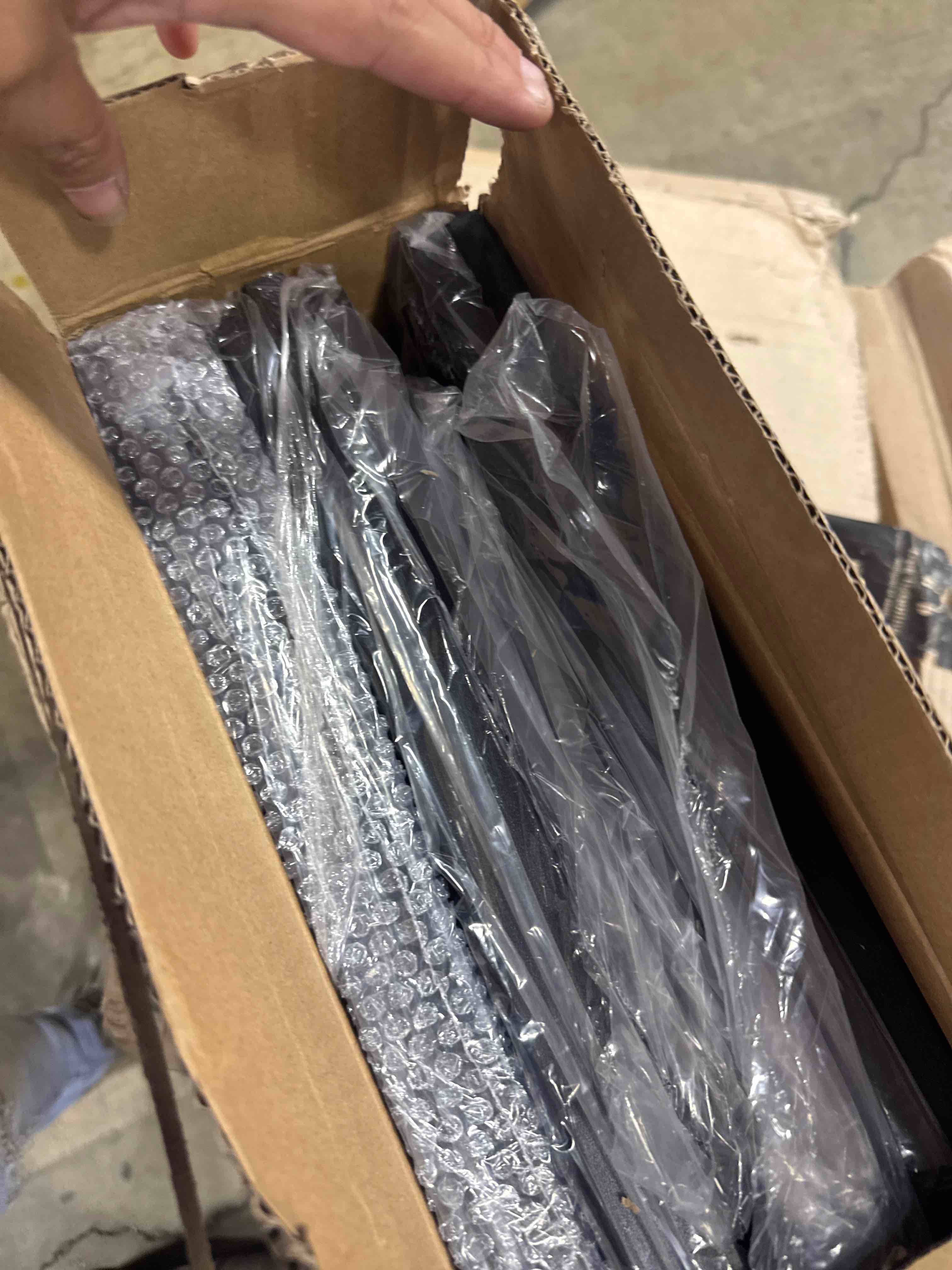 https://s3.amazonaws.com/lotting-images-prod/phillipi/TEA3365353_1758912419631.jpeg