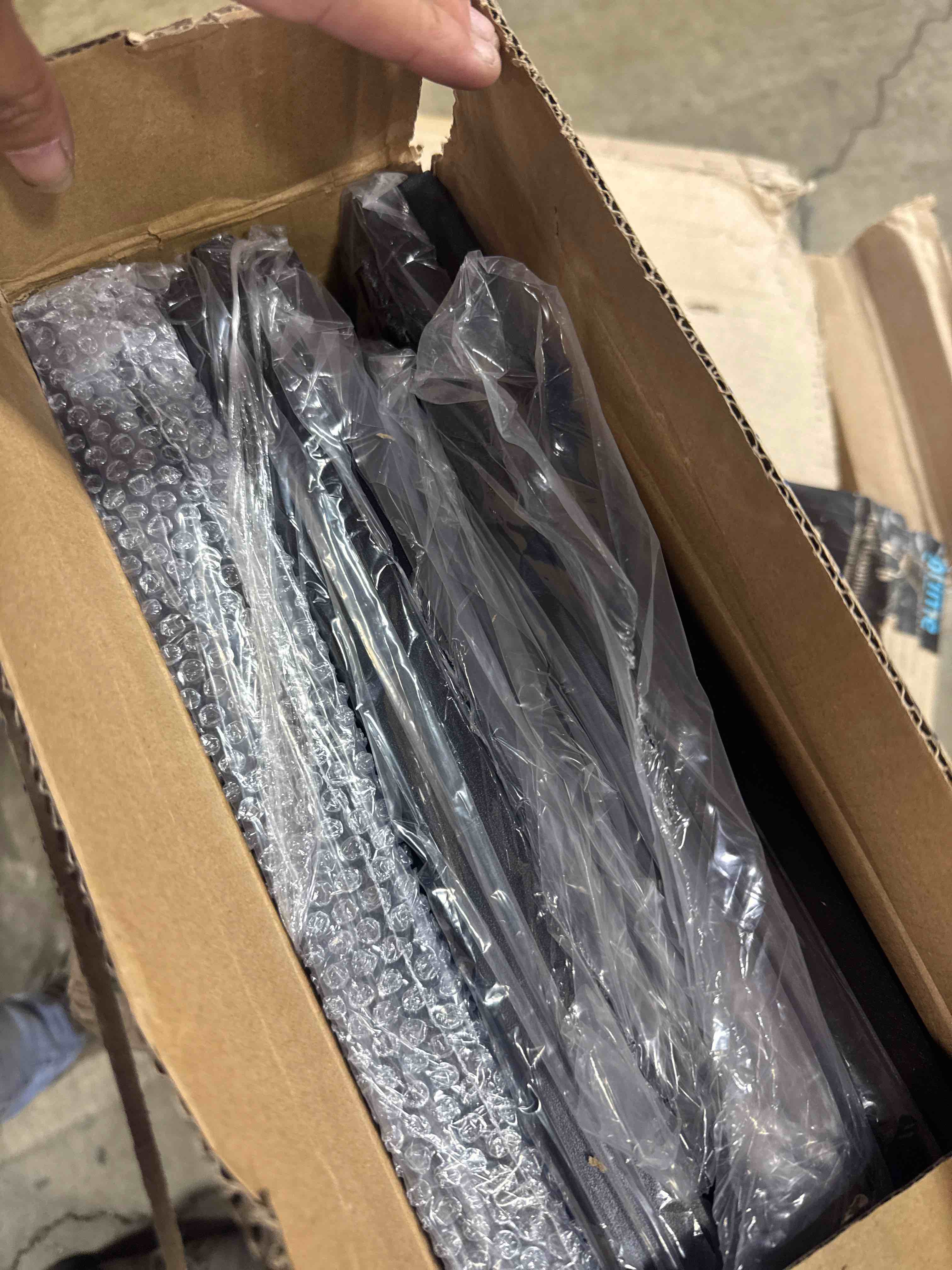 https://s3.amazonaws.com/lotting-images-prod/phillipi/TEA3365353_1758912420403.jpeg