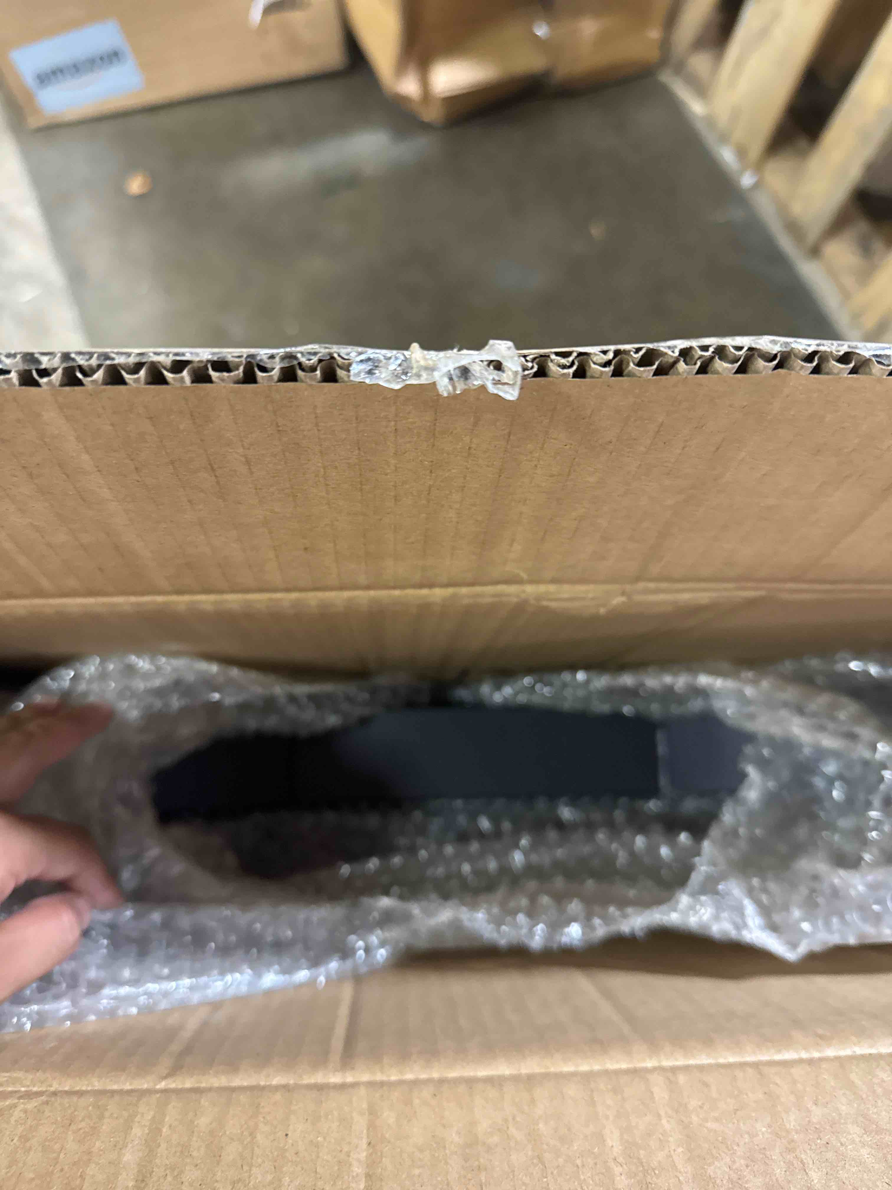 https://s3.amazonaws.com/lotting-images-prod/phillipi/TEA3365518_1759840499356.jpeg