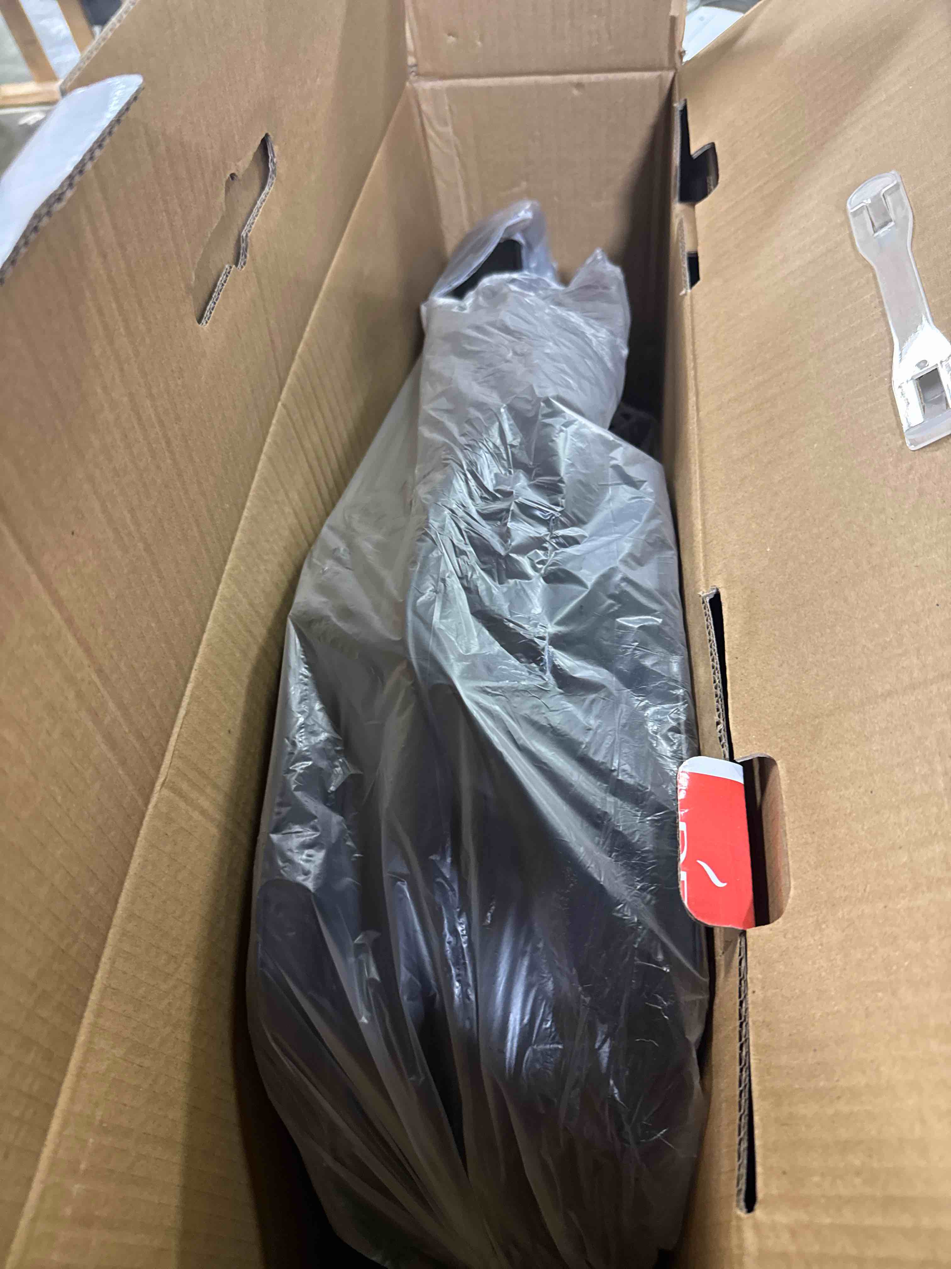 https://s3.amazonaws.com/lotting-images-prod/phillipi/TEA3365536_1759842927303.jpeg
