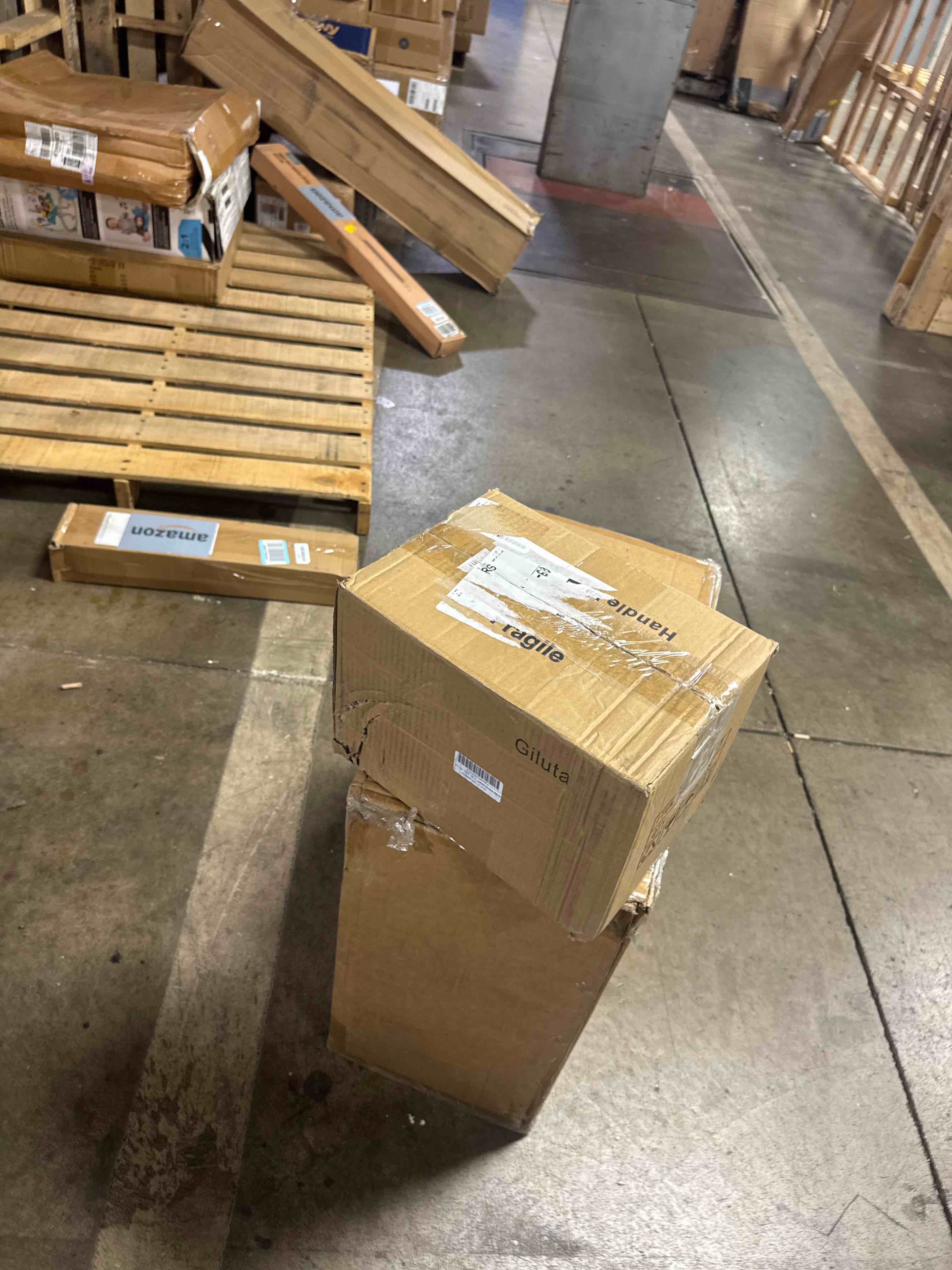 https://s3.amazonaws.com/lotting-images-prod/phillipi/TEA3365561_1759847109109.jpeg