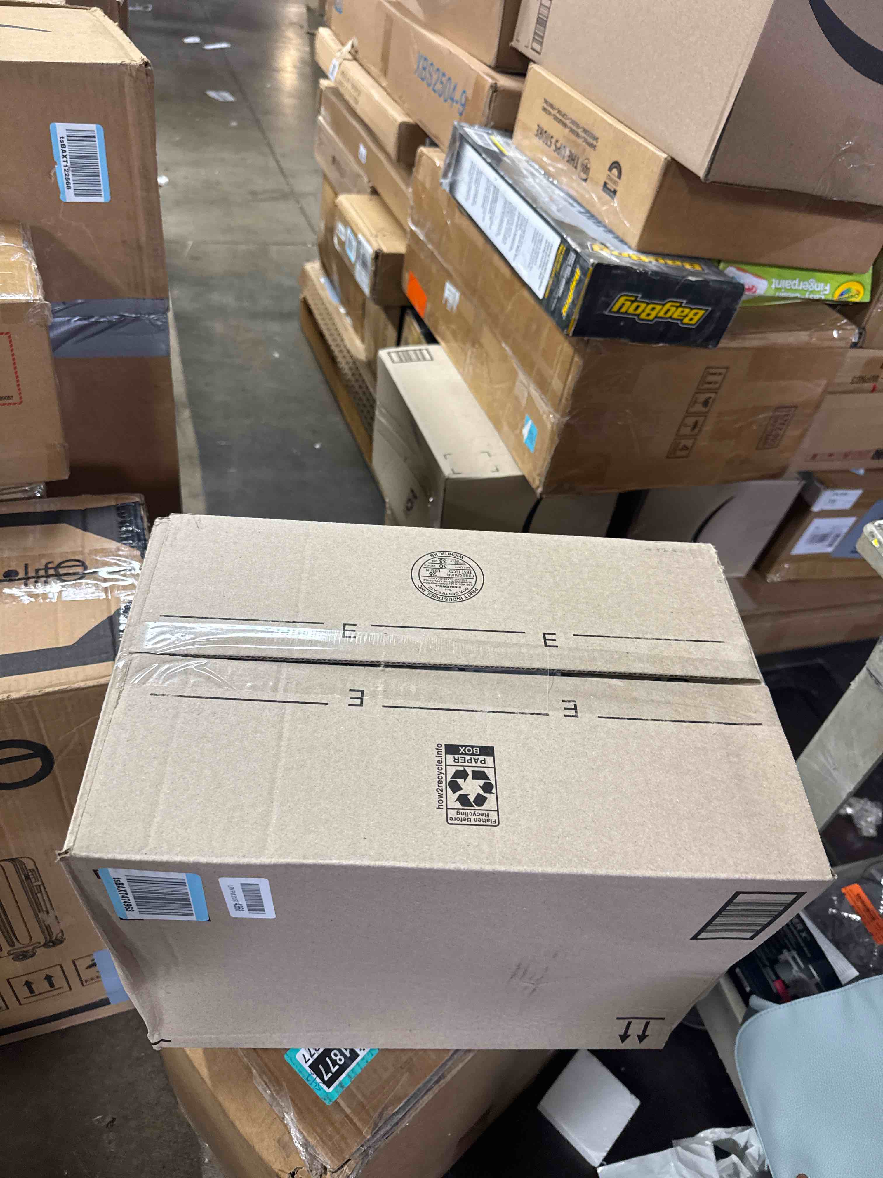 https://s3.amazonaws.com/lotting-images-prod/phillipi/TEA3365566_1759946643423.jpeg