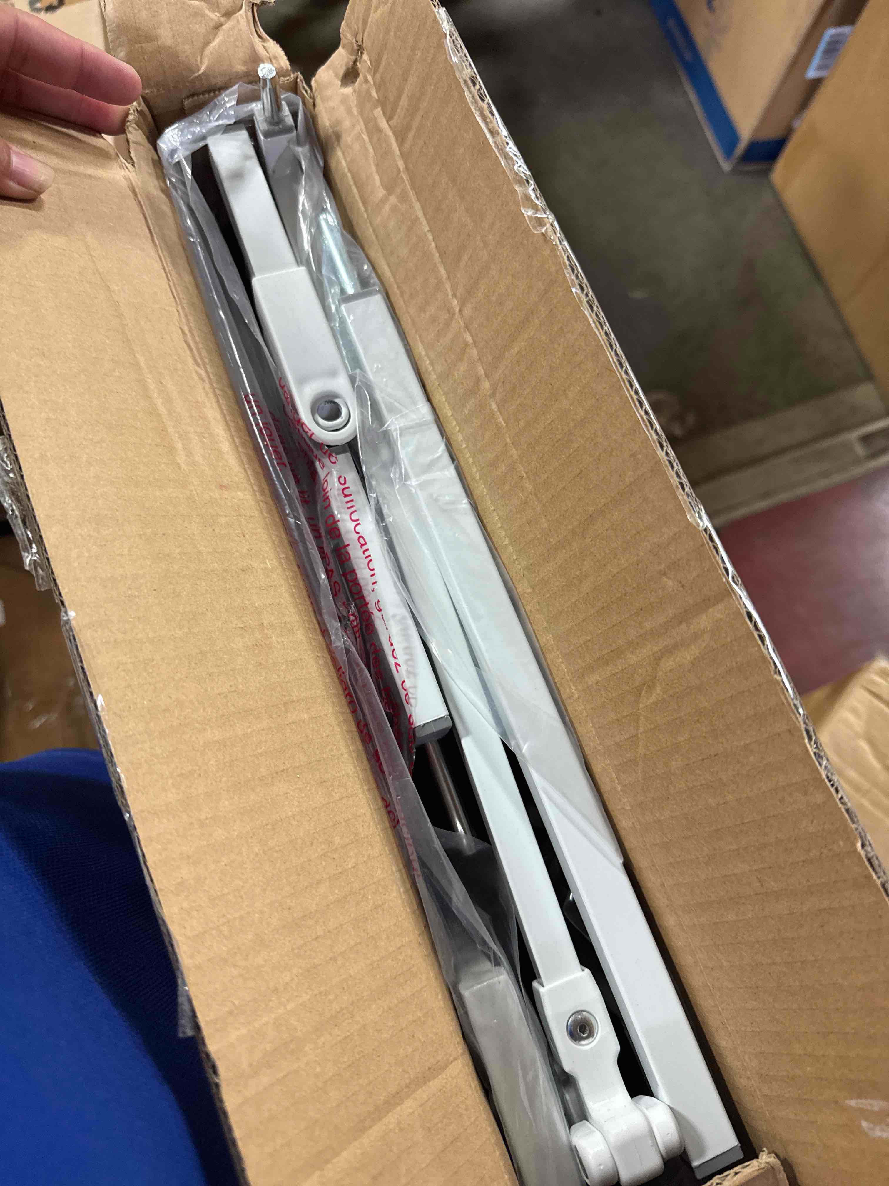 https://s3.amazonaws.com/lotting-images-prod/phillipi/TEA3365580_1759948155189.jpeg