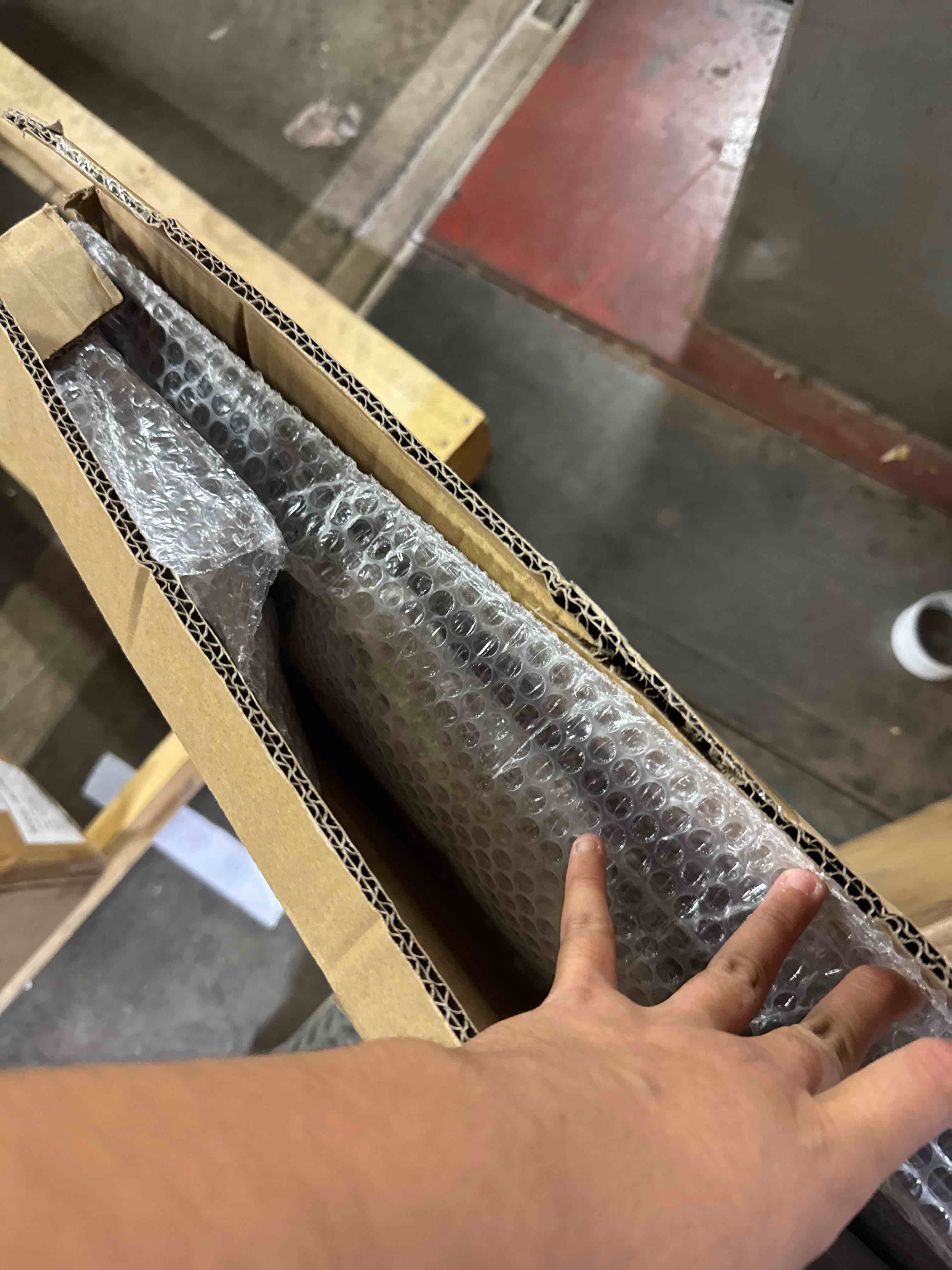 https://s3.amazonaws.com/lotting-images-prod/phillipi/TEA3365583_1759948487043.jpeg