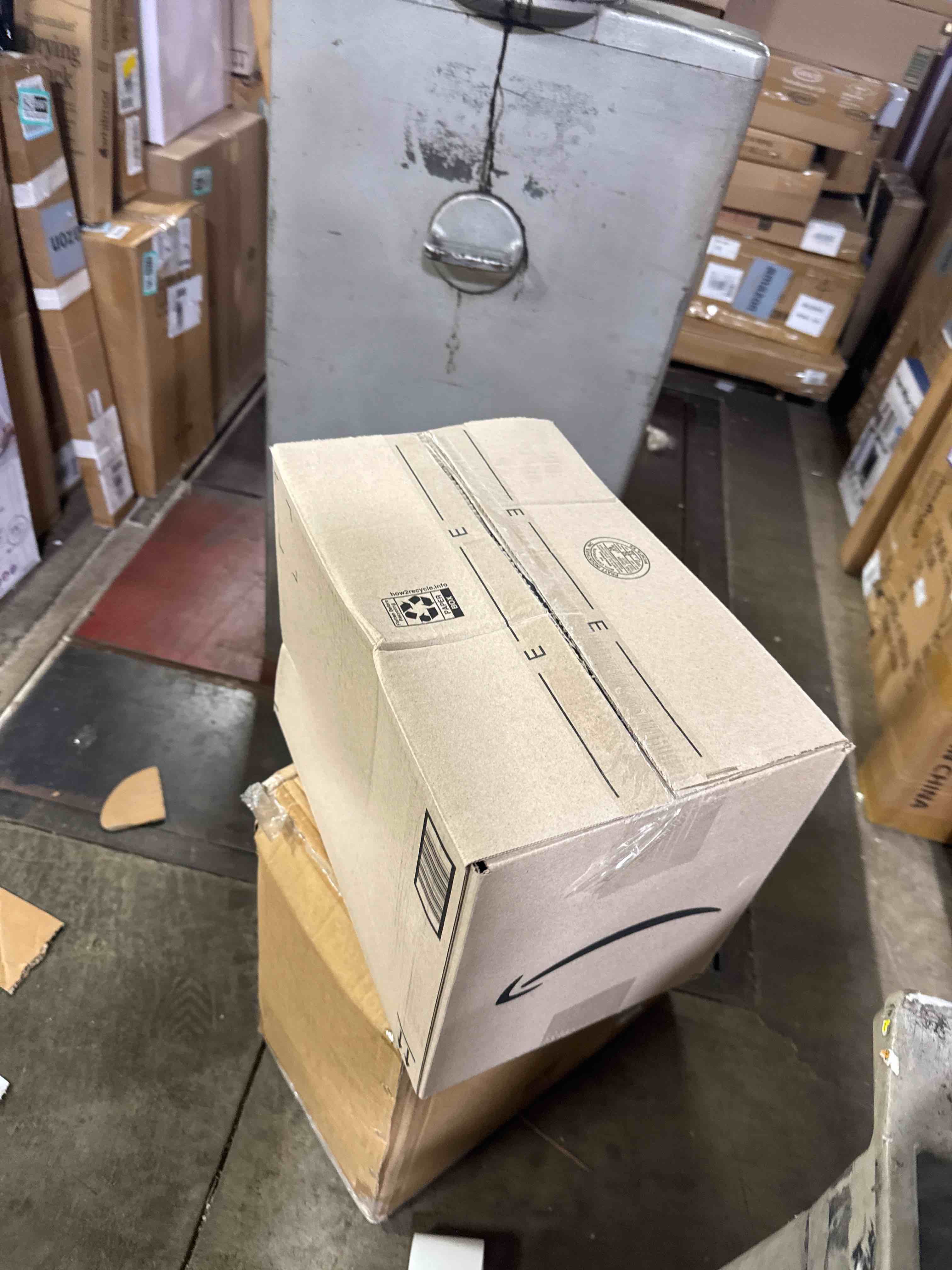 https://s3.amazonaws.com/lotting-images-prod/phillipi/TEA3365599_1759949896860.jpeg
