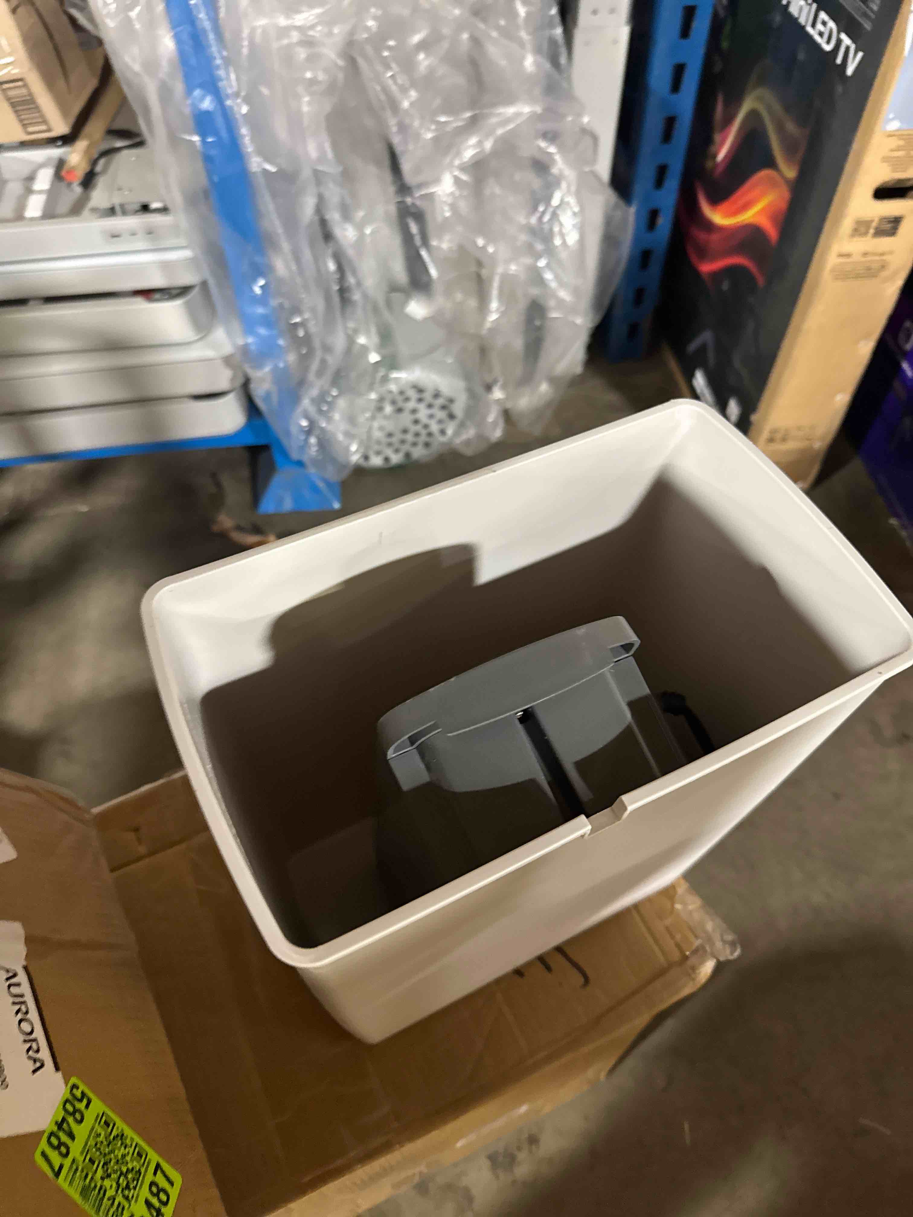 https://s3.amazonaws.com/lotting-images-prod/phillipi/TEA3365628_1760024319635.jpeg