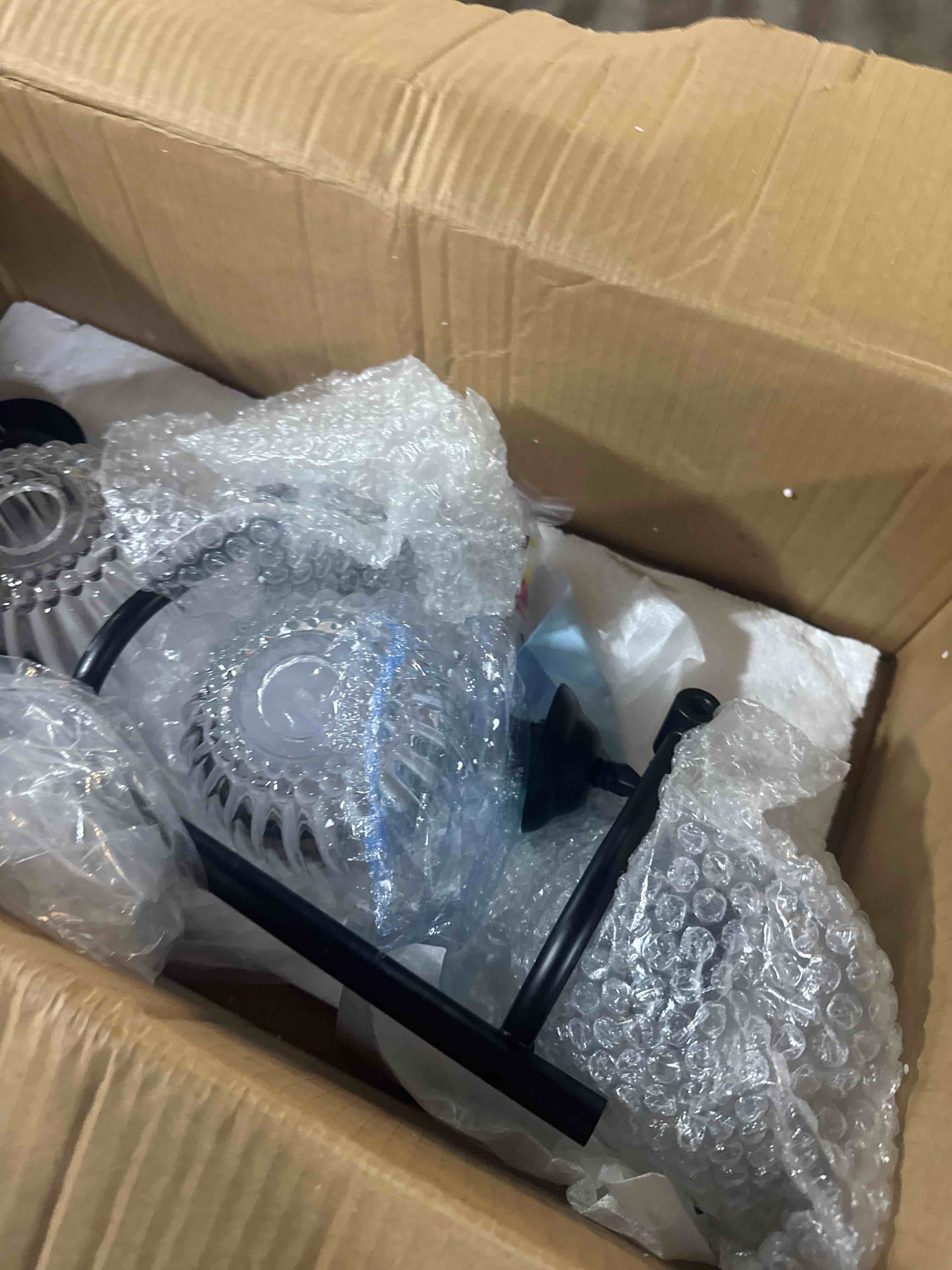 https://s3.amazonaws.com/lotting-images-prod/phillipi/TEA3365702_1760447598925.jpeg