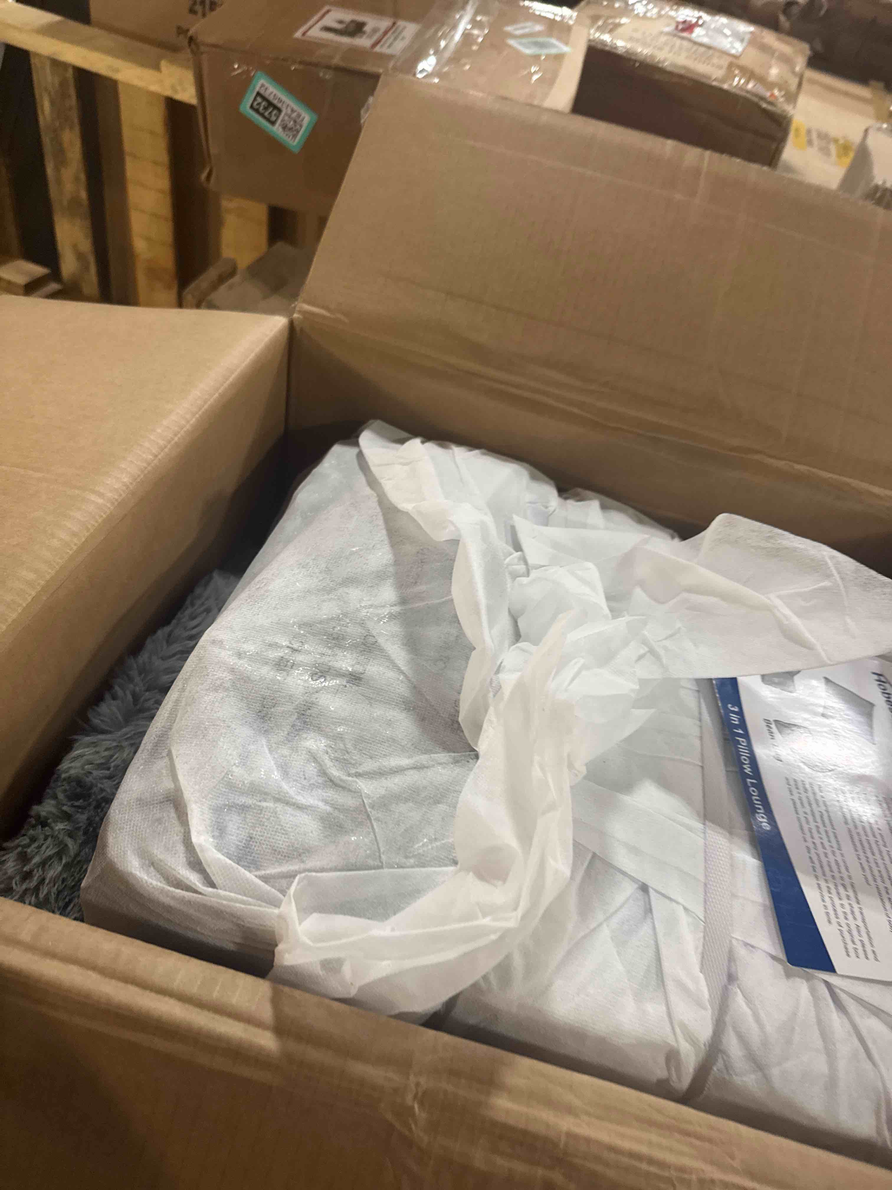 https://s3.amazonaws.com/lotting-images-prod/phillipi/TEA3365729_1760452331116.jpeg