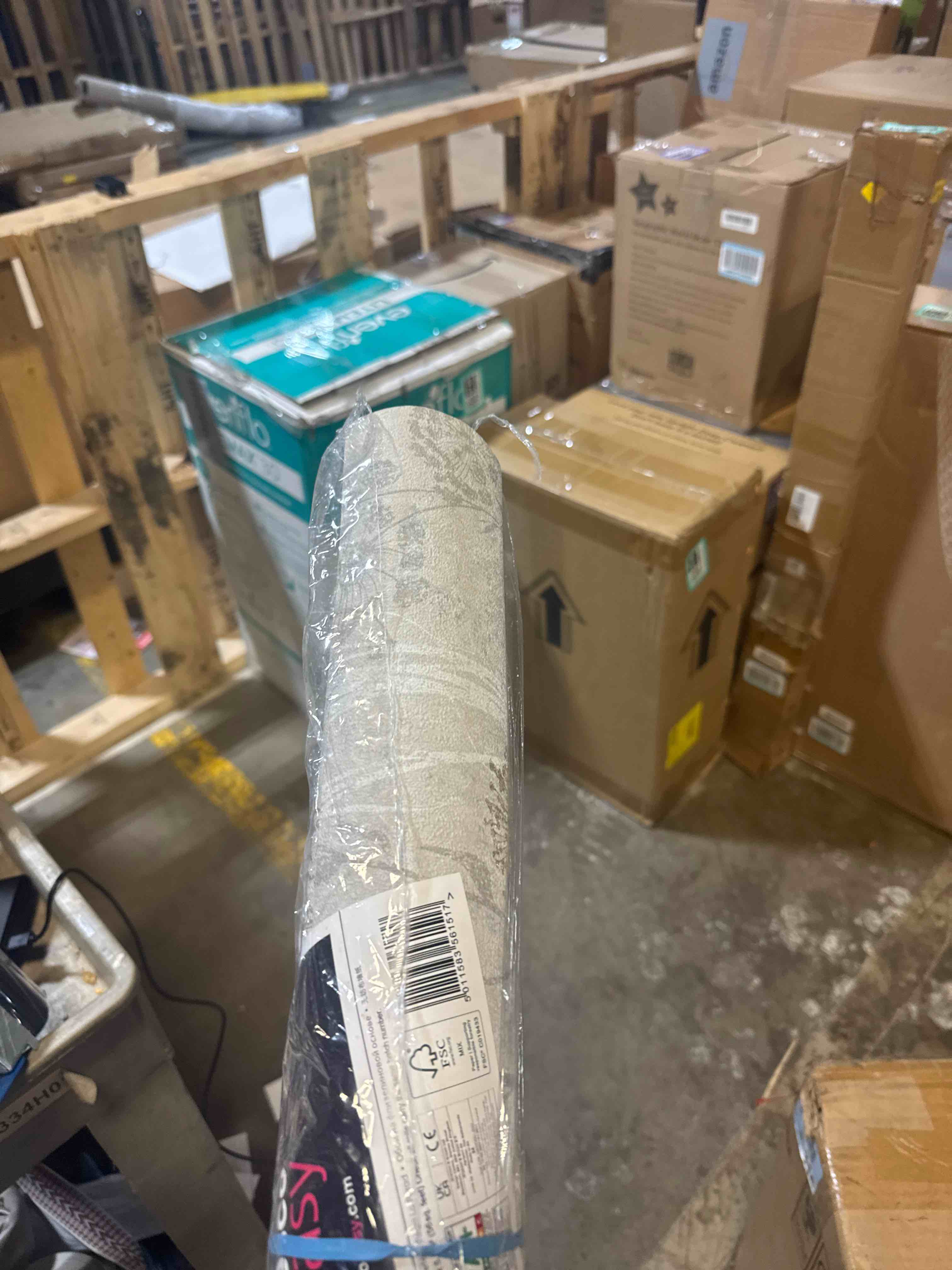https://s3.amazonaws.com/lotting-images-prod/phillipi/TEA3365749_1760531055926.jpeg