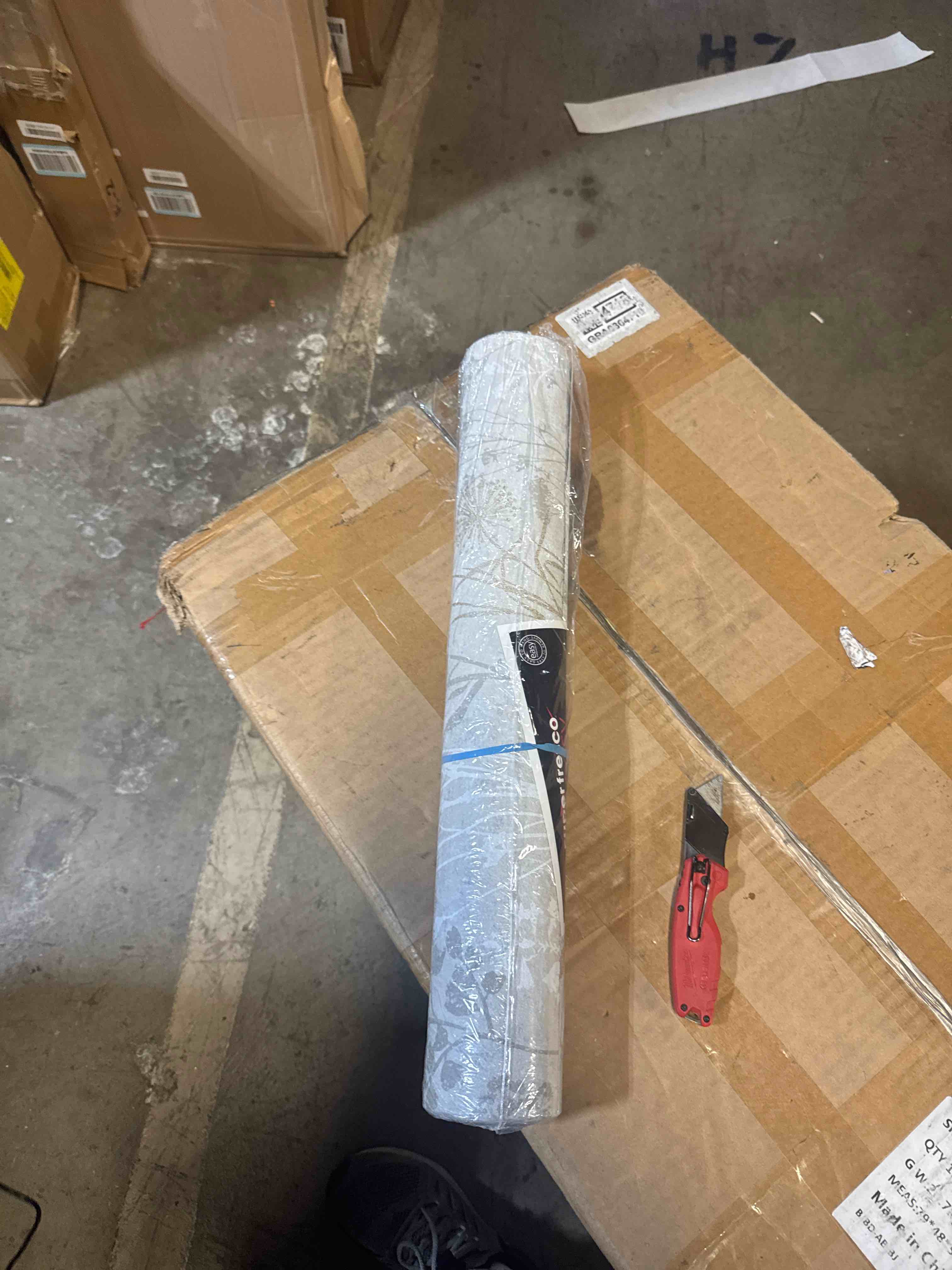 https://s3.amazonaws.com/lotting-images-prod/phillipi/TEA3365749_1760531059383.jpeg