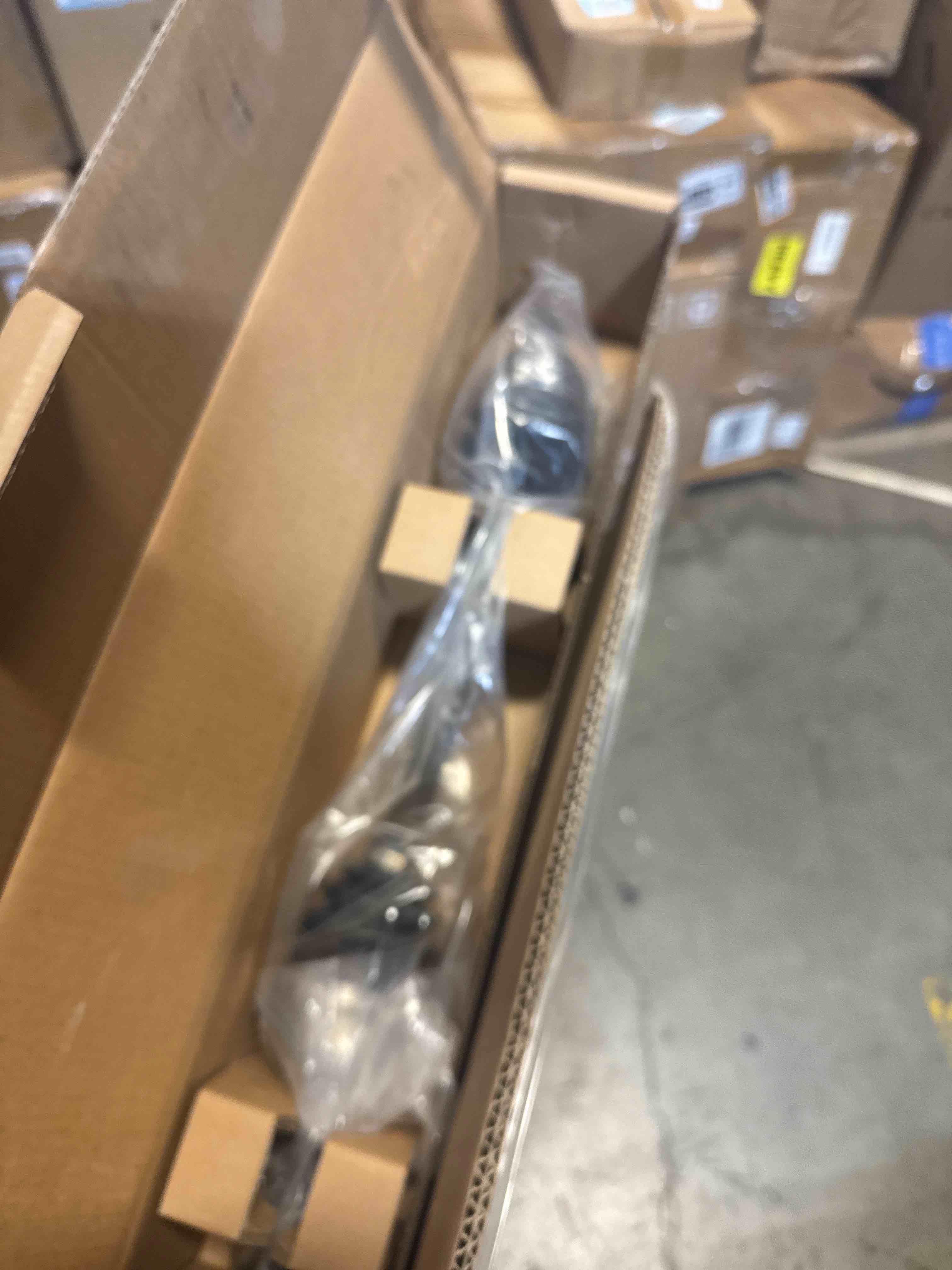 https://s3.amazonaws.com/lotting-images-prod/phillipi/TEA3365761_1760532703758.jpeg