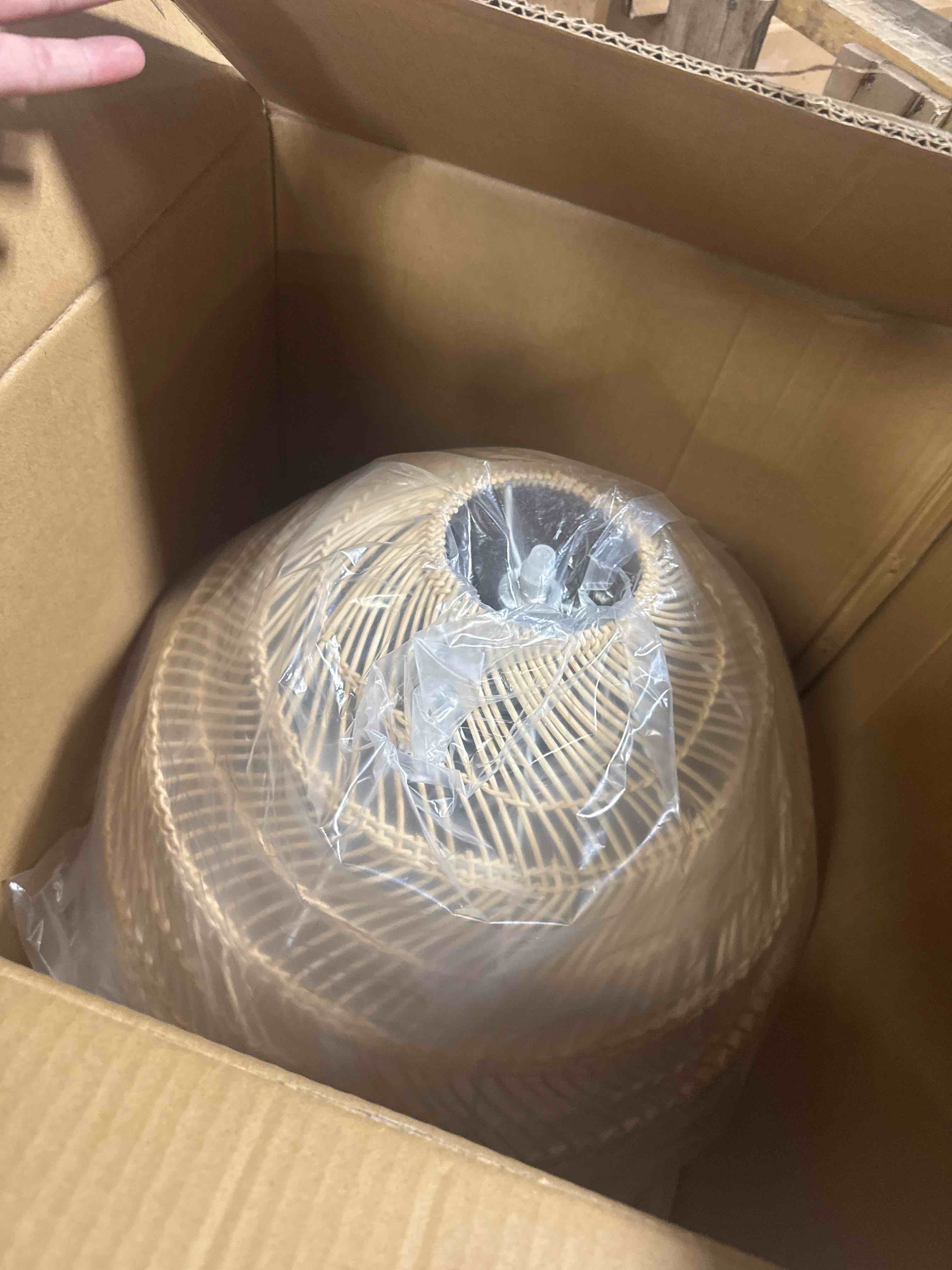 https://s3.amazonaws.com/lotting-images-prod/phillipi/TEA3365812_1760627110152.jpeg