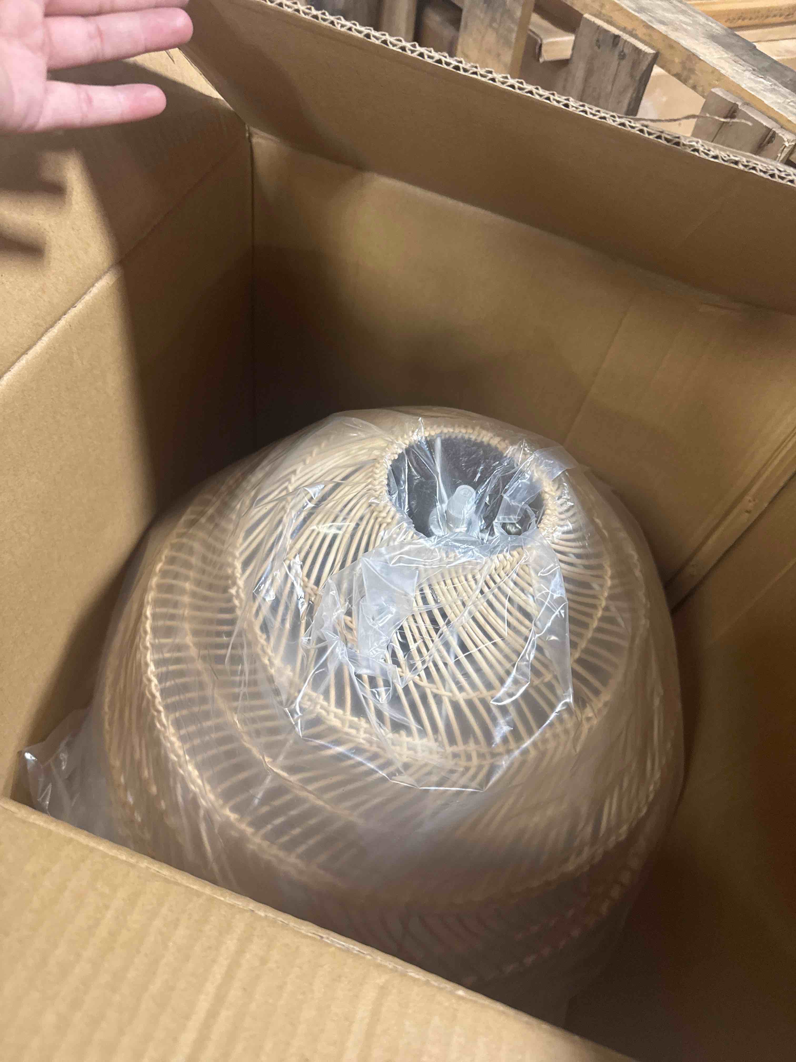 https://s3.amazonaws.com/lotting-images-prod/phillipi/TEA3365812_1760627111082.jpeg
