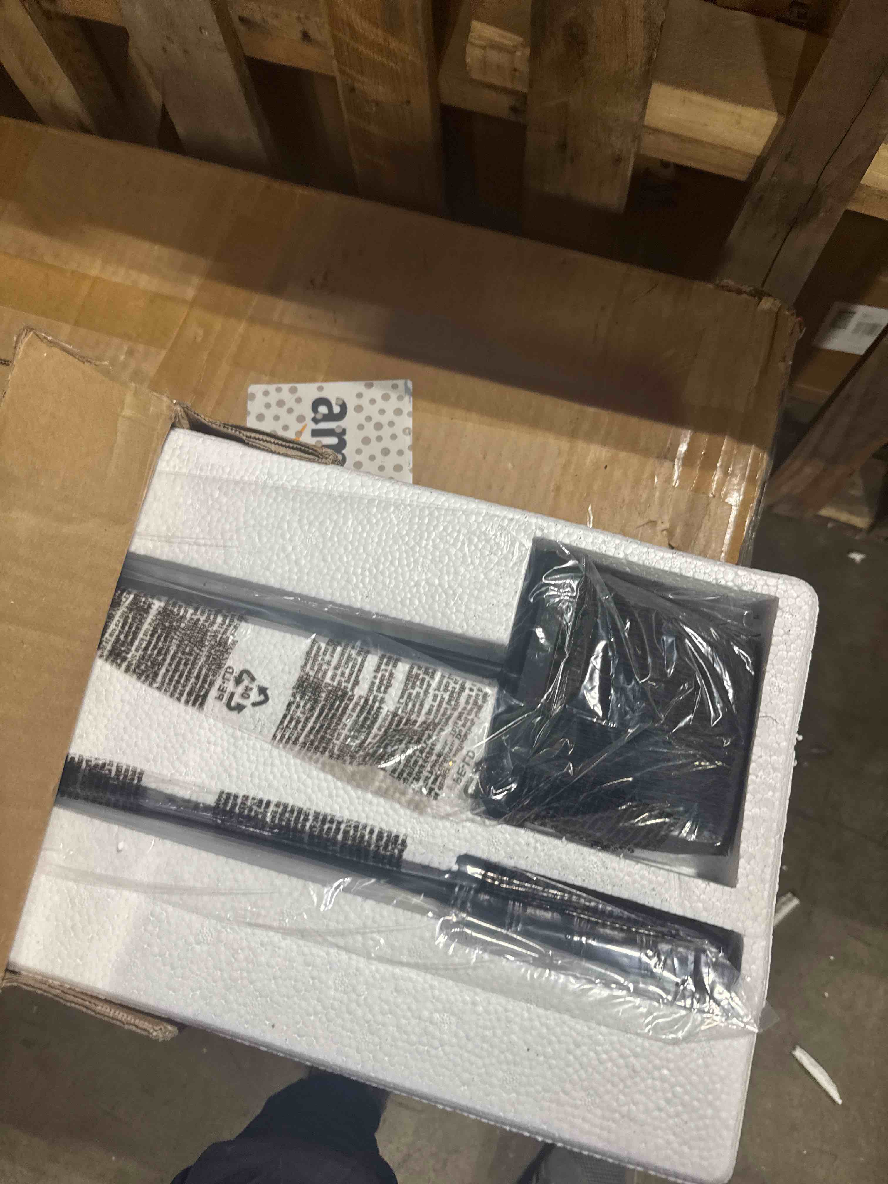 https://s3.amazonaws.com/lotting-images-prod/phillipi/TEA3365814_1760627532316.jpeg