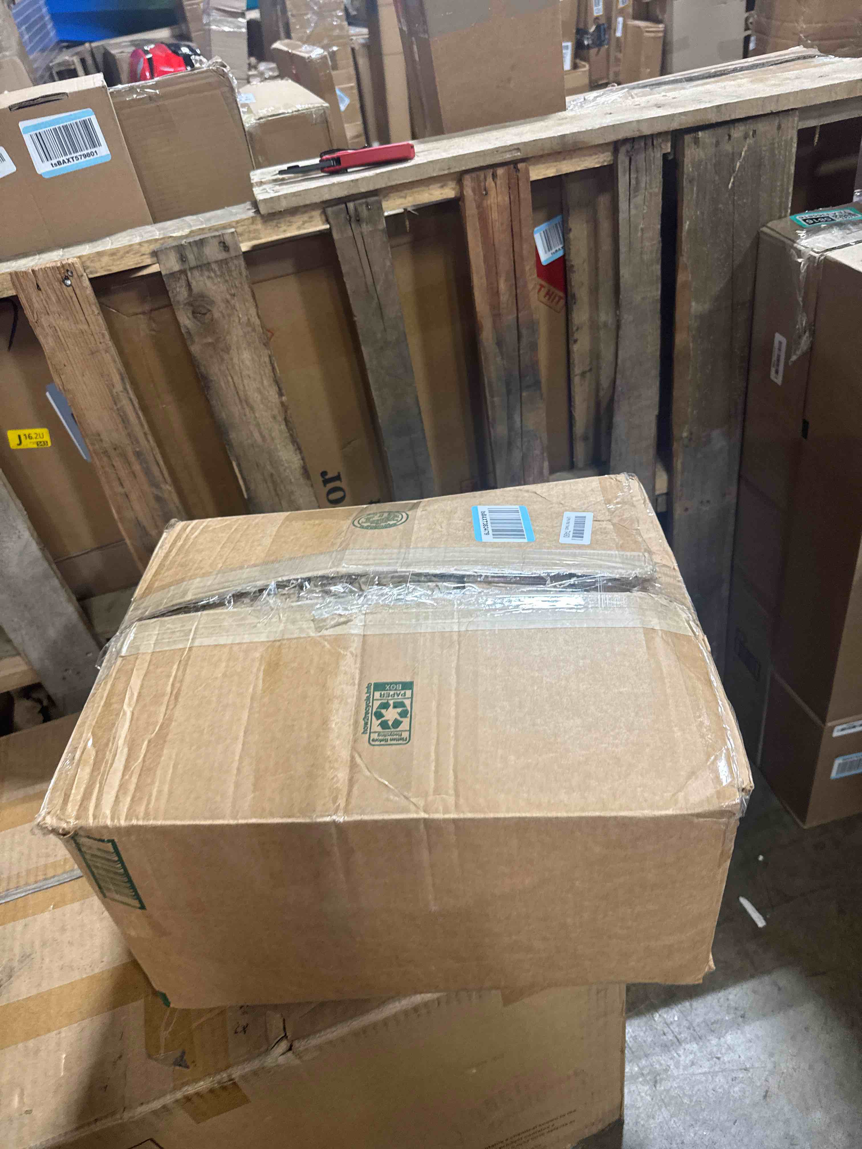 https://s3.amazonaws.com/lotting-images-prod/phillipi/TEA3365820_1760628332793.jpeg