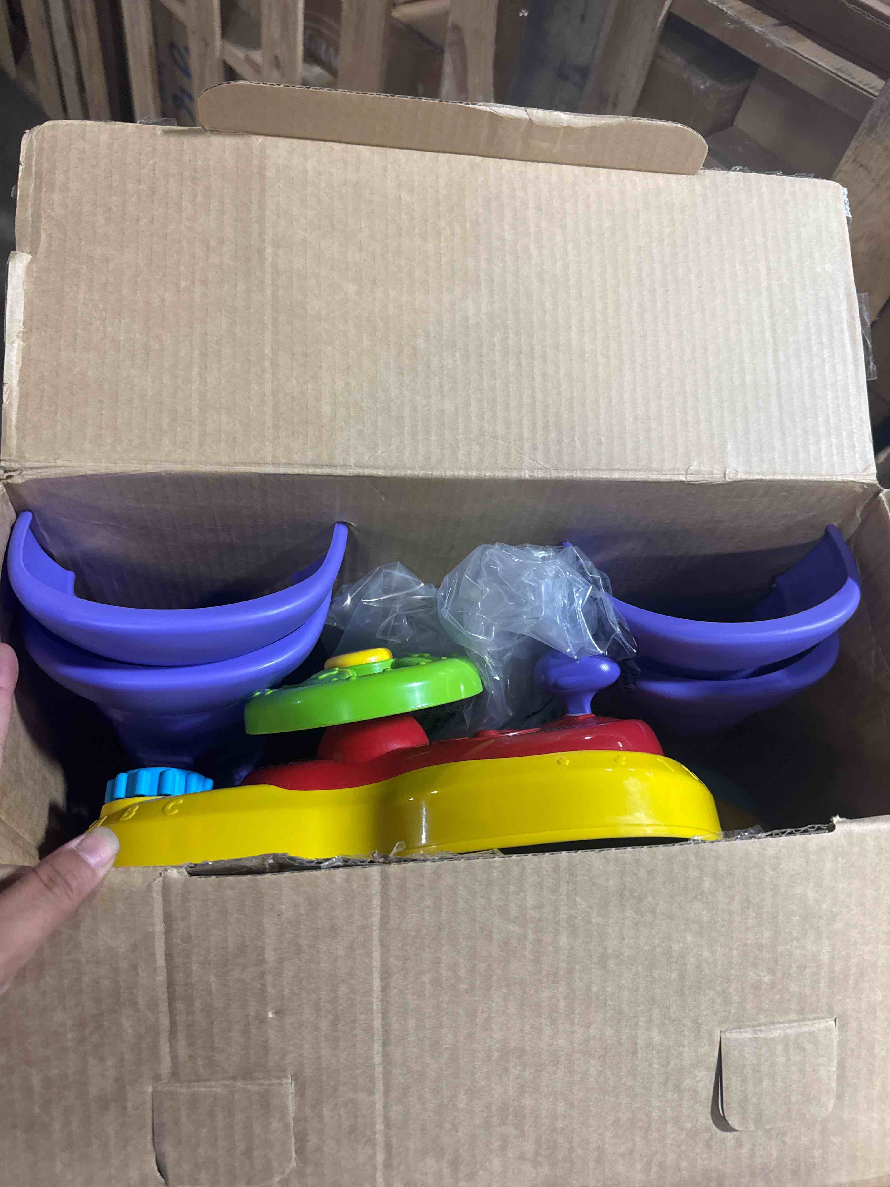 https://s3.amazonaws.com/lotting-images-prod/phillipi/TEA3365823_1760629072371.jpeg