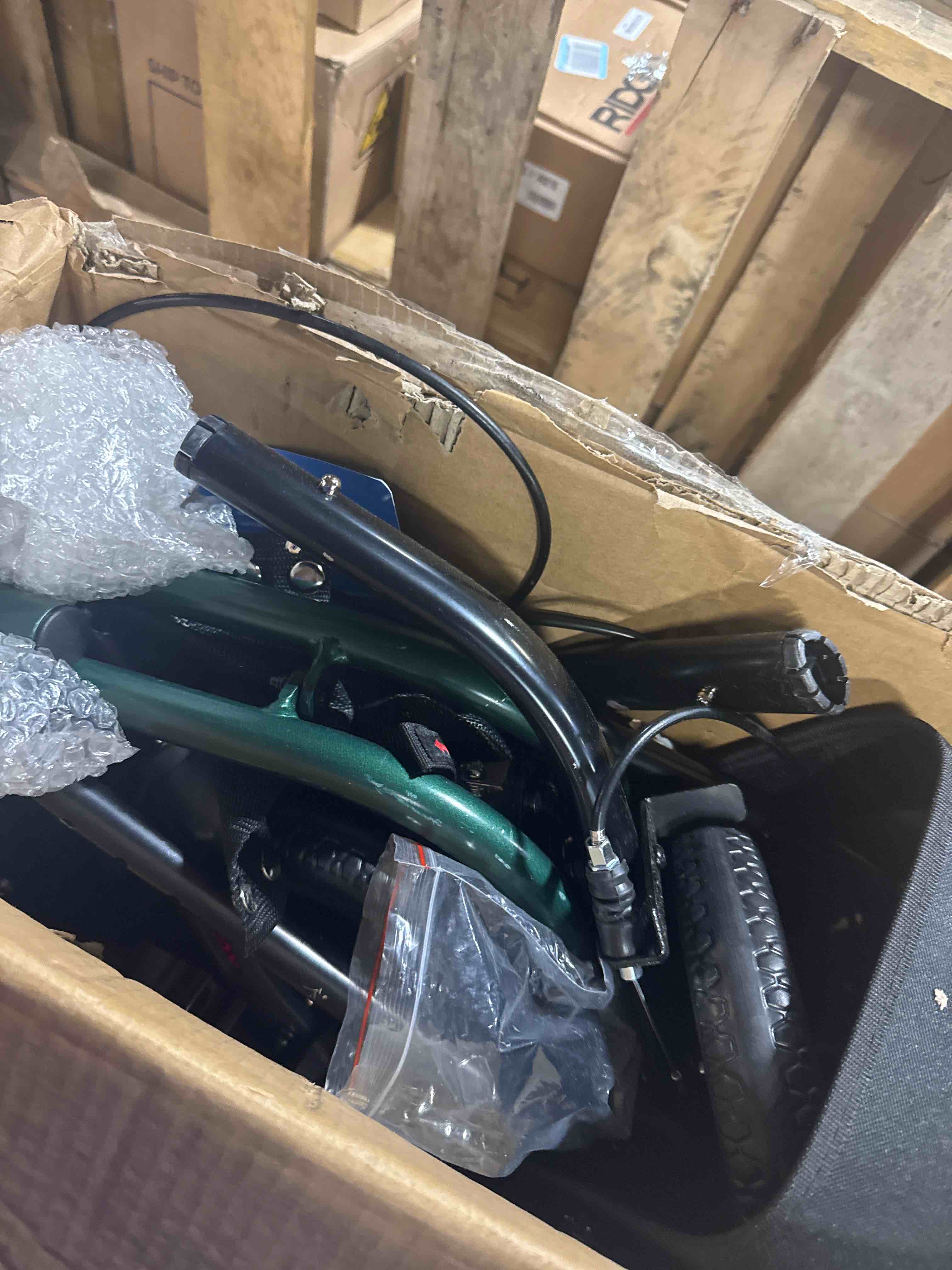 https://s3.amazonaws.com/lotting-images-prod/phillipi/TEA3365824_1760628966273.jpeg