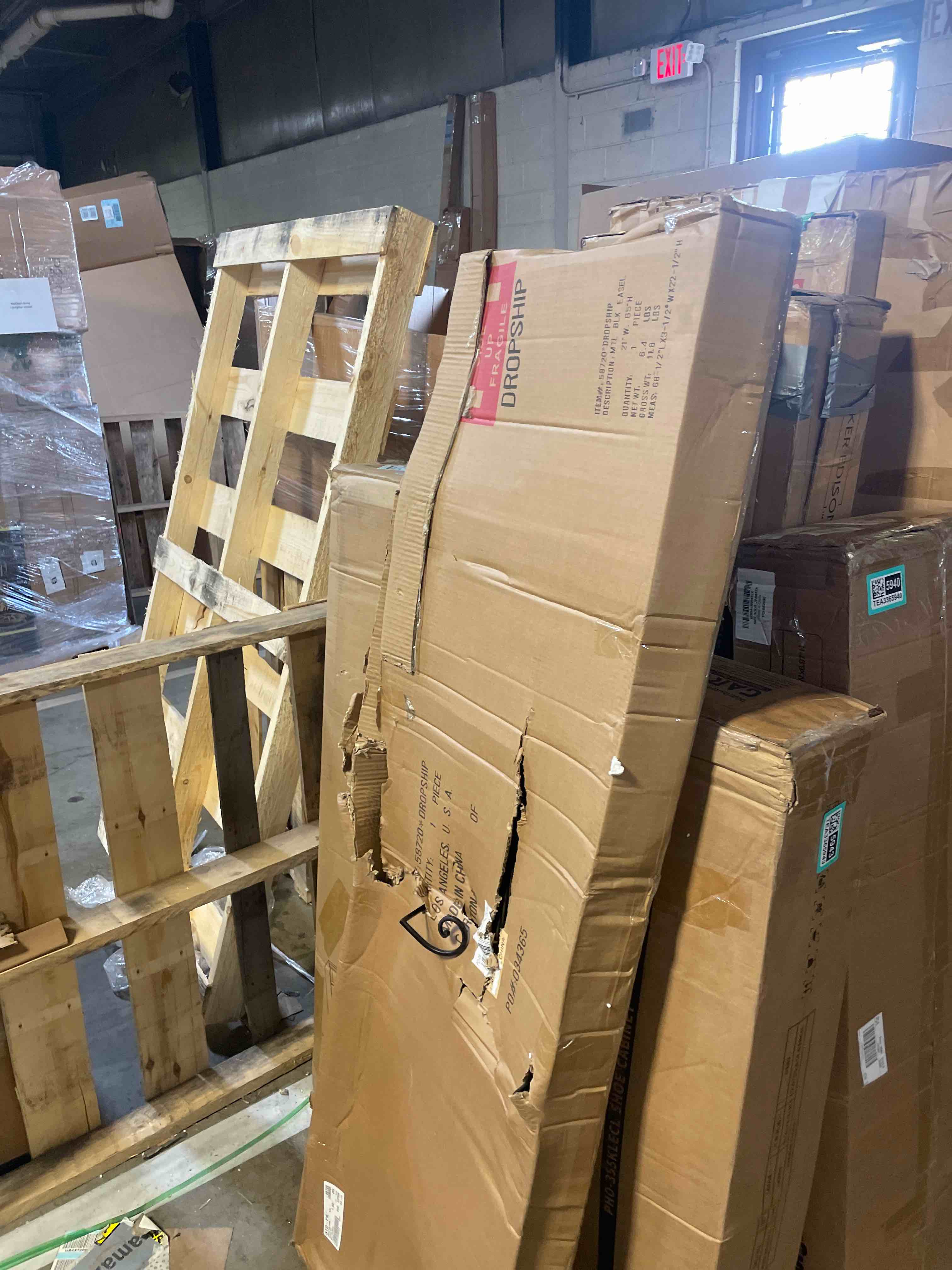 https://s3.amazonaws.com/lotting-images-prod/phillipi/TEA3365944_1760797943818.jpeg
