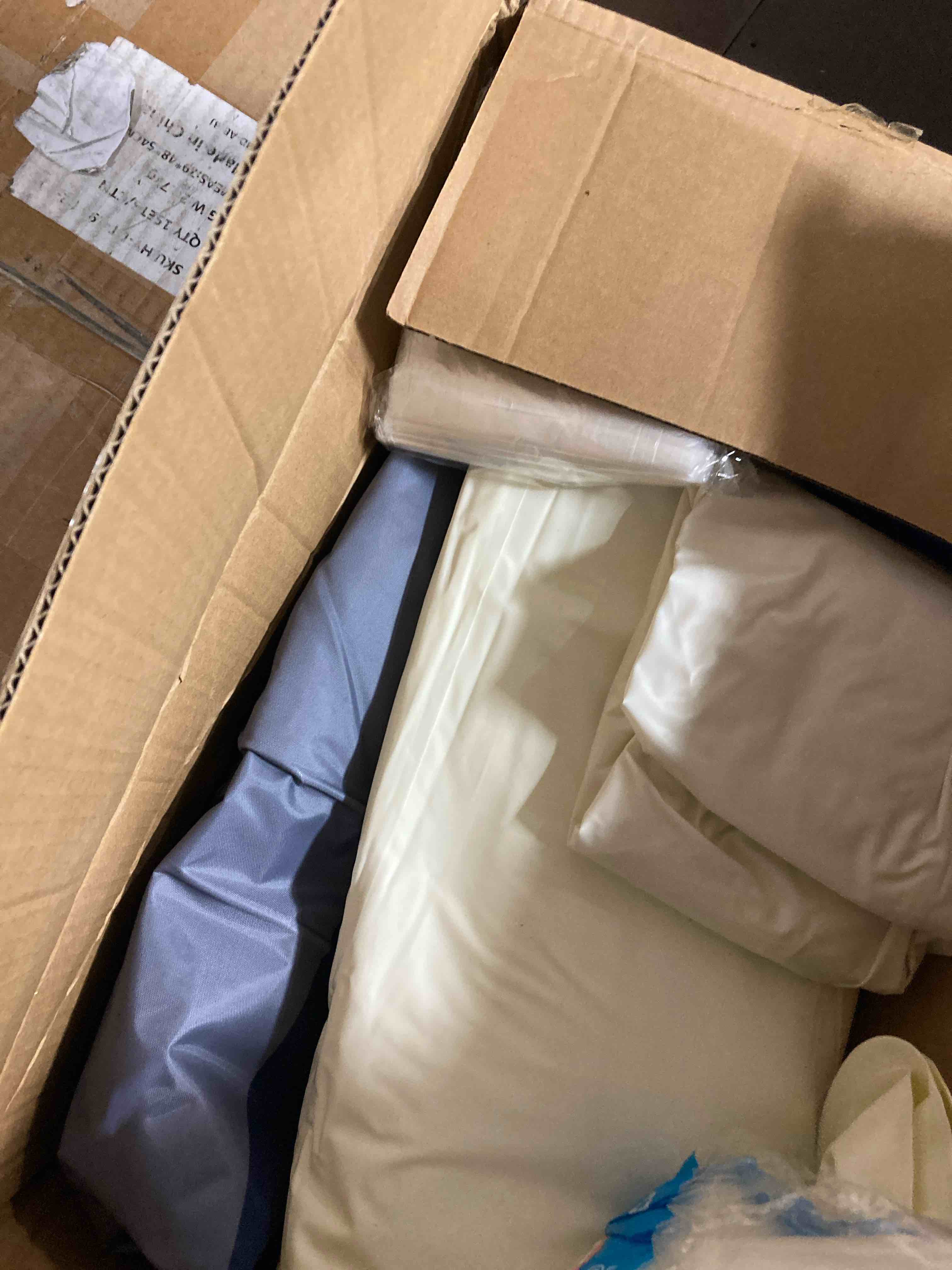 https://s3.amazonaws.com/lotting-images-prod/phillipi/TEA3365961_1760981481674.jpeg