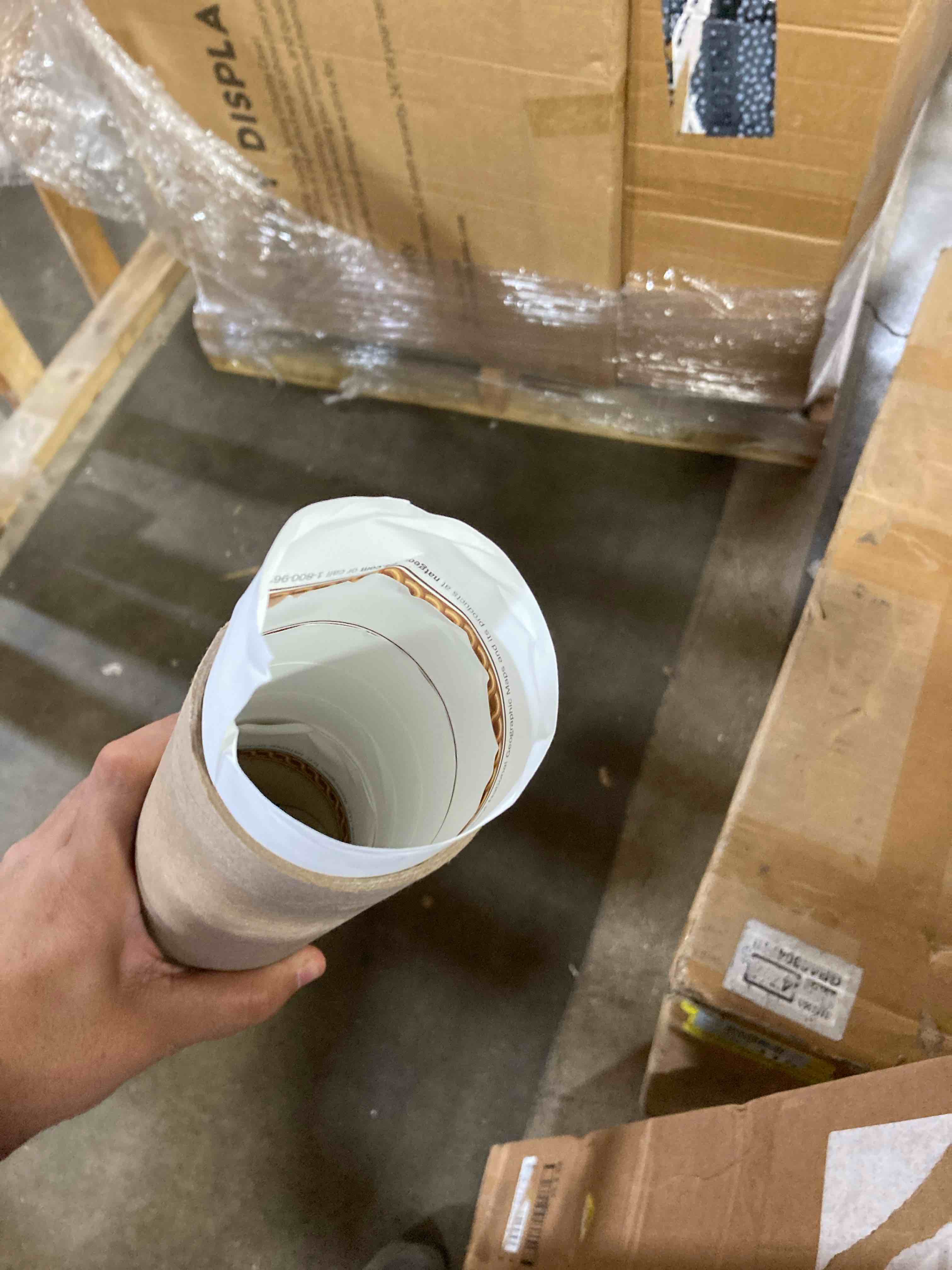 https://s3.amazonaws.com/lotting-images-prod/phillipi/TEA3365966_1760981959436.jpeg