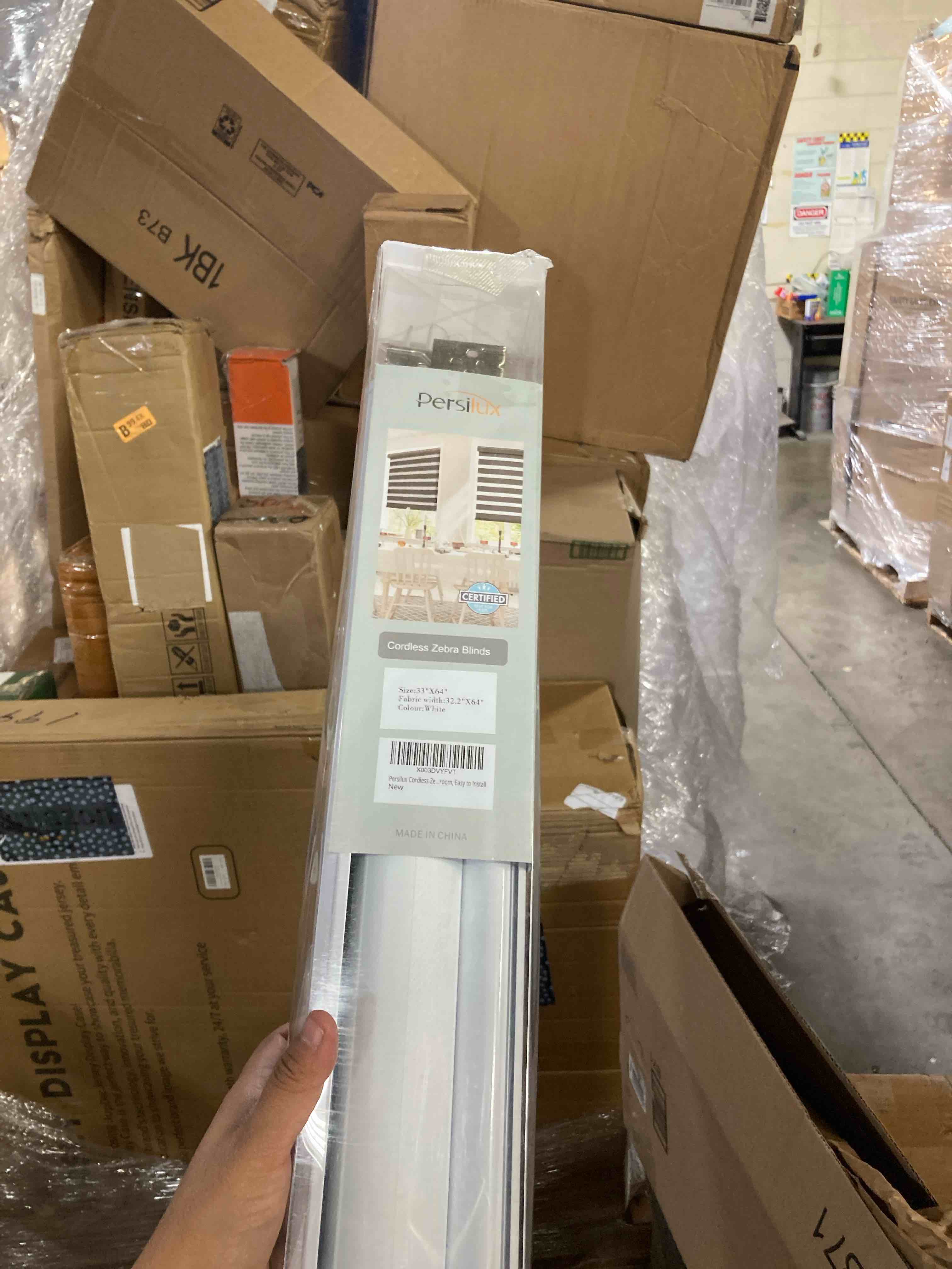 https://s3.amazonaws.com/lotting-images-prod/phillipi/TEA3365967_1760982178138.jpeg