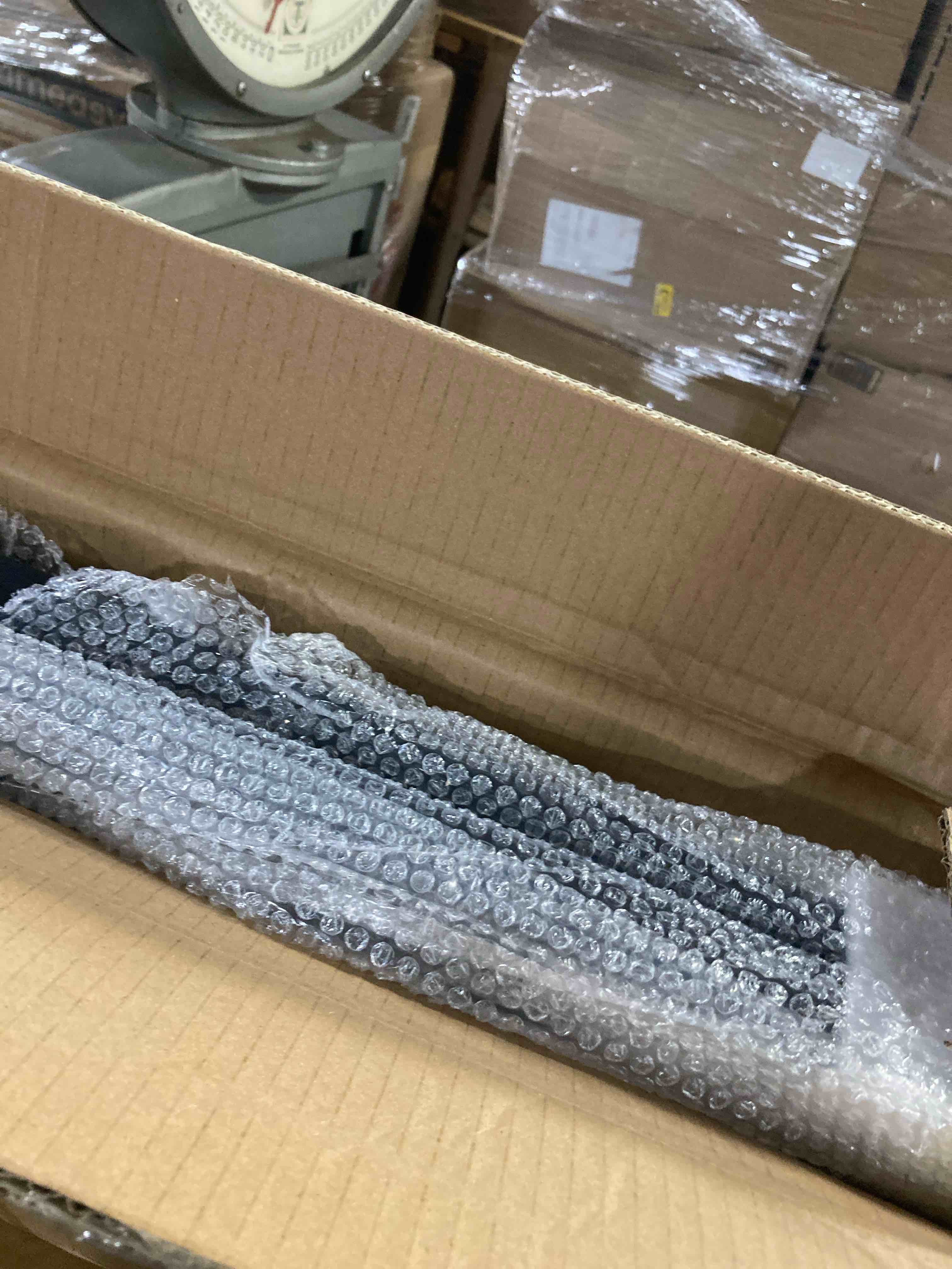 https://s3.amazonaws.com/lotting-images-prod/phillipi/TEA3365968_1760982294793.jpeg
