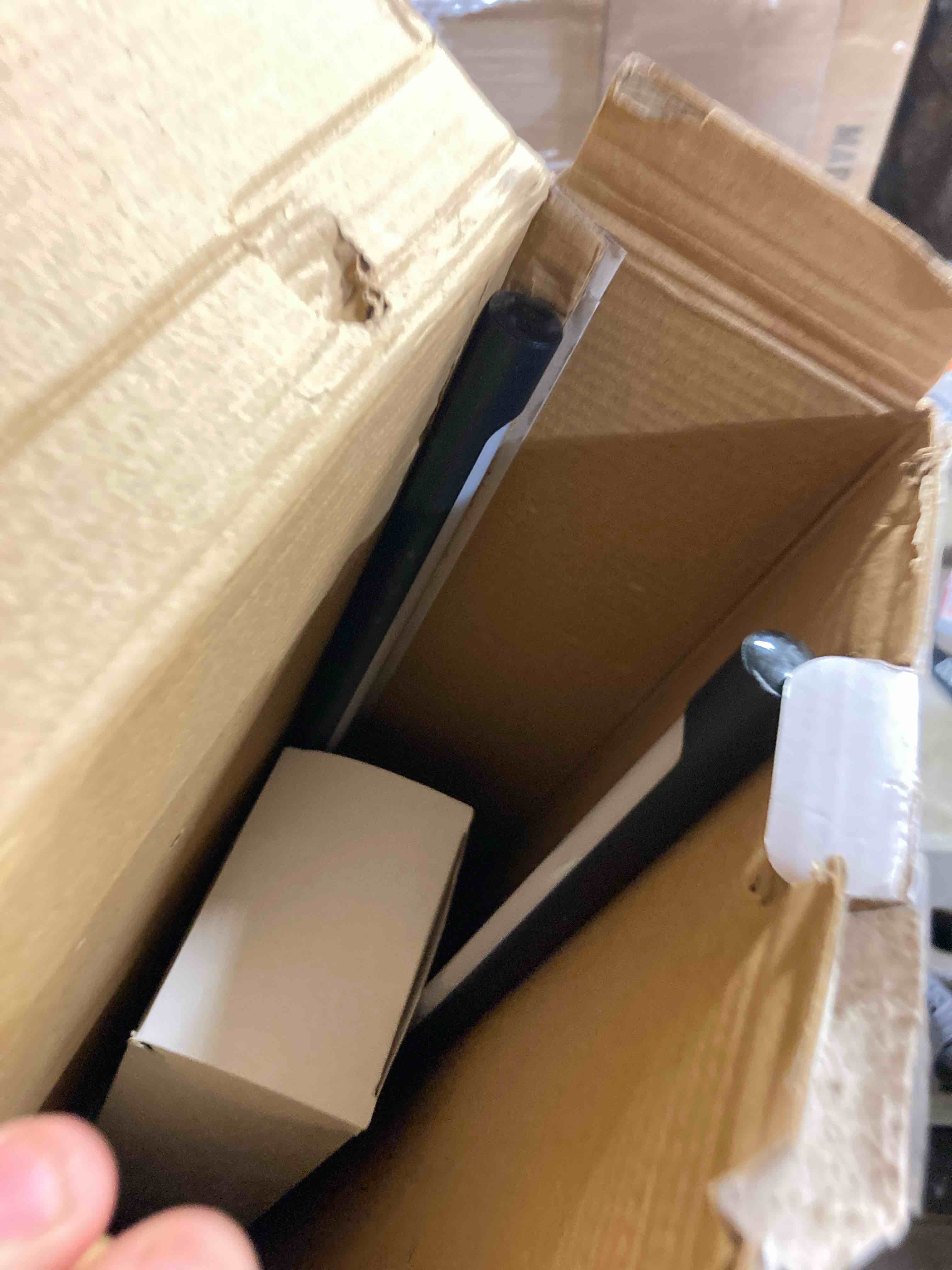 https://s3.amazonaws.com/lotting-images-prod/phillipi/TEA3365972_1760983524243.jpeg