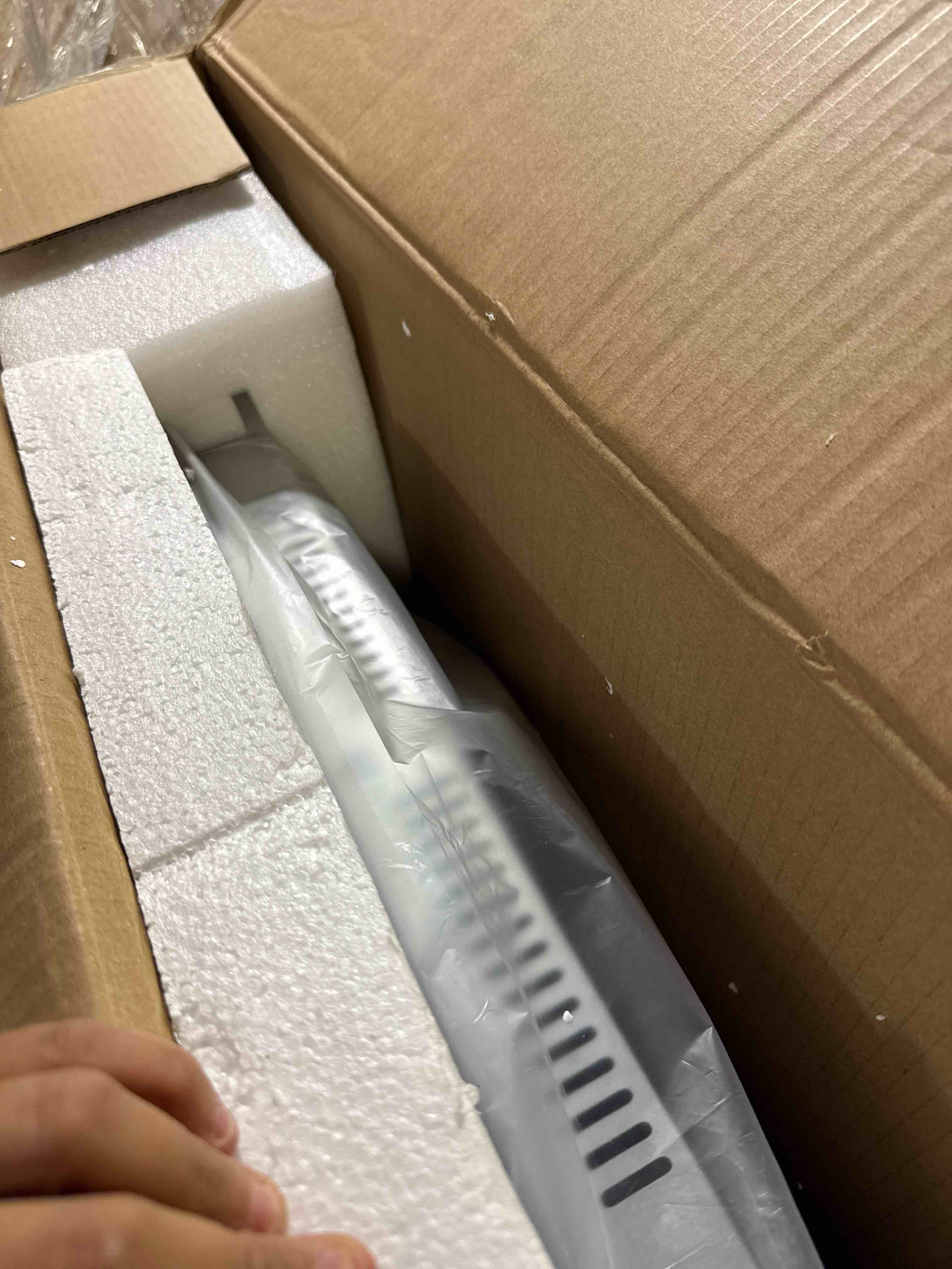 https://s3.amazonaws.com/lotting-images-prod/phillipi/TEA3365996_1760988097860.jpeg