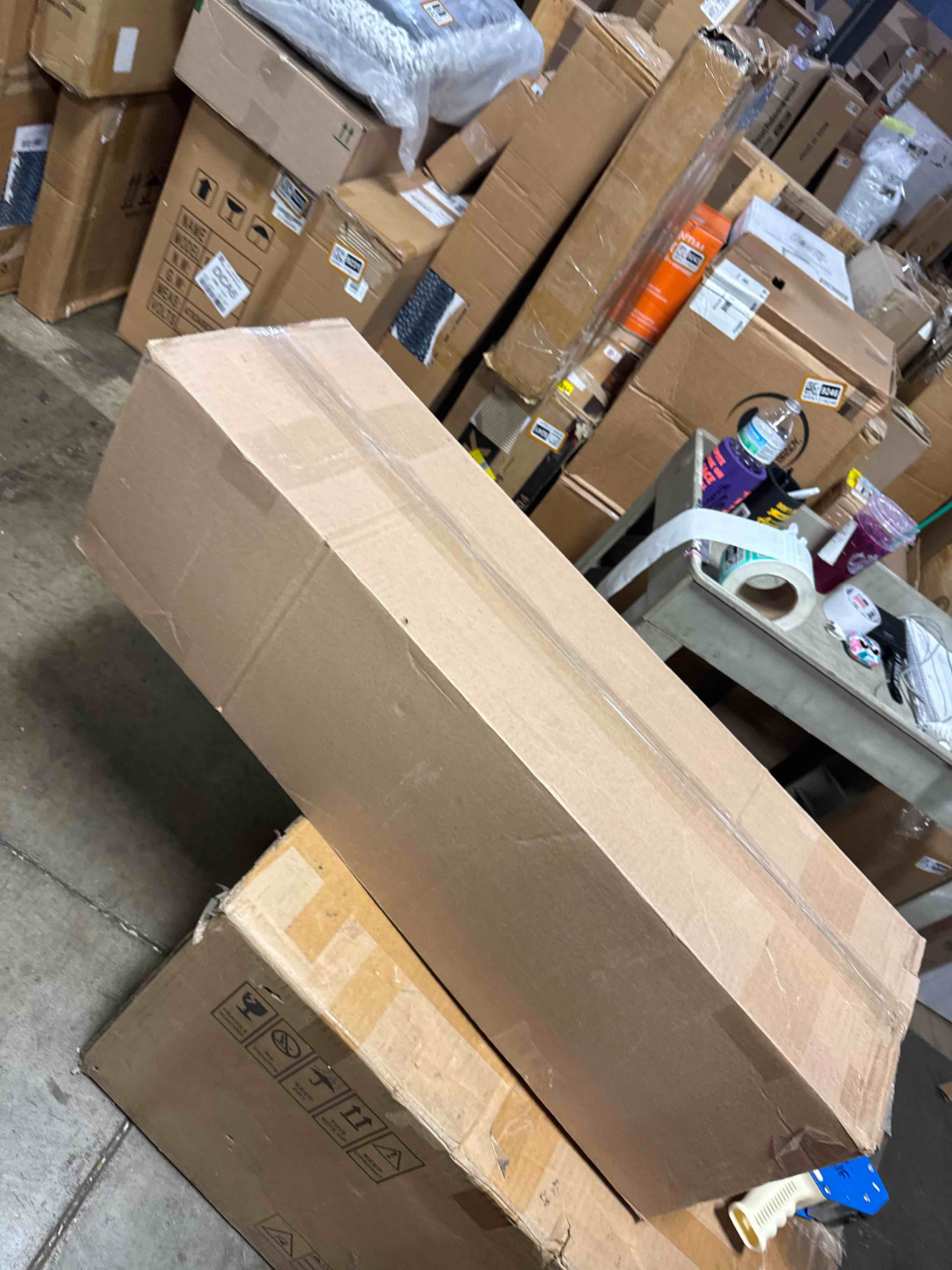 https://s3.amazonaws.com/lotting-images-prod/phillipi/TEA3366036_1761138990086.jpeg