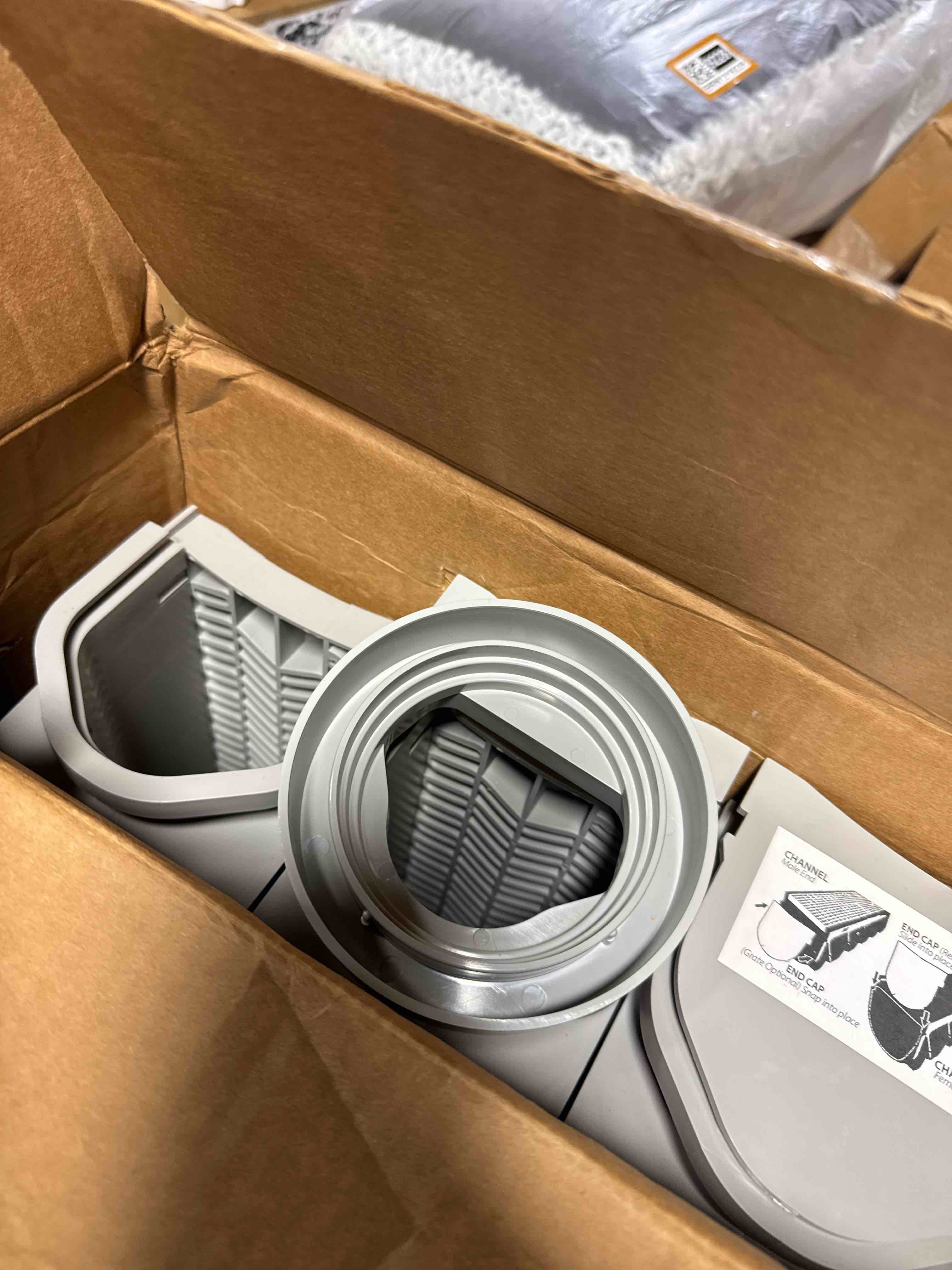 https://s3.amazonaws.com/lotting-images-prod/phillipi/TEA3366038_1761139252043.jpeg