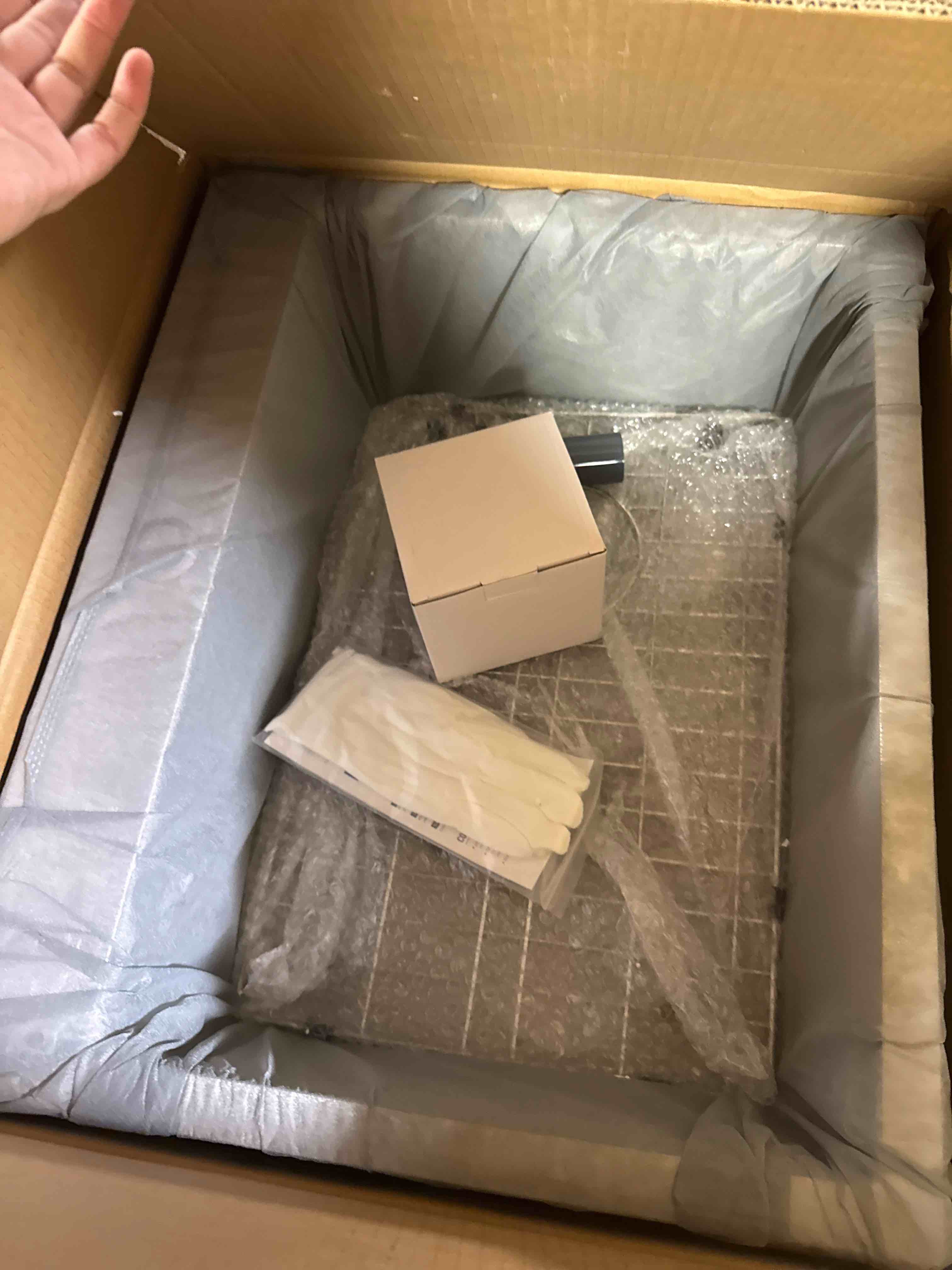 https://s3.amazonaws.com/lotting-images-prod/phillipi/TEA3366082_1761159778613.jpeg