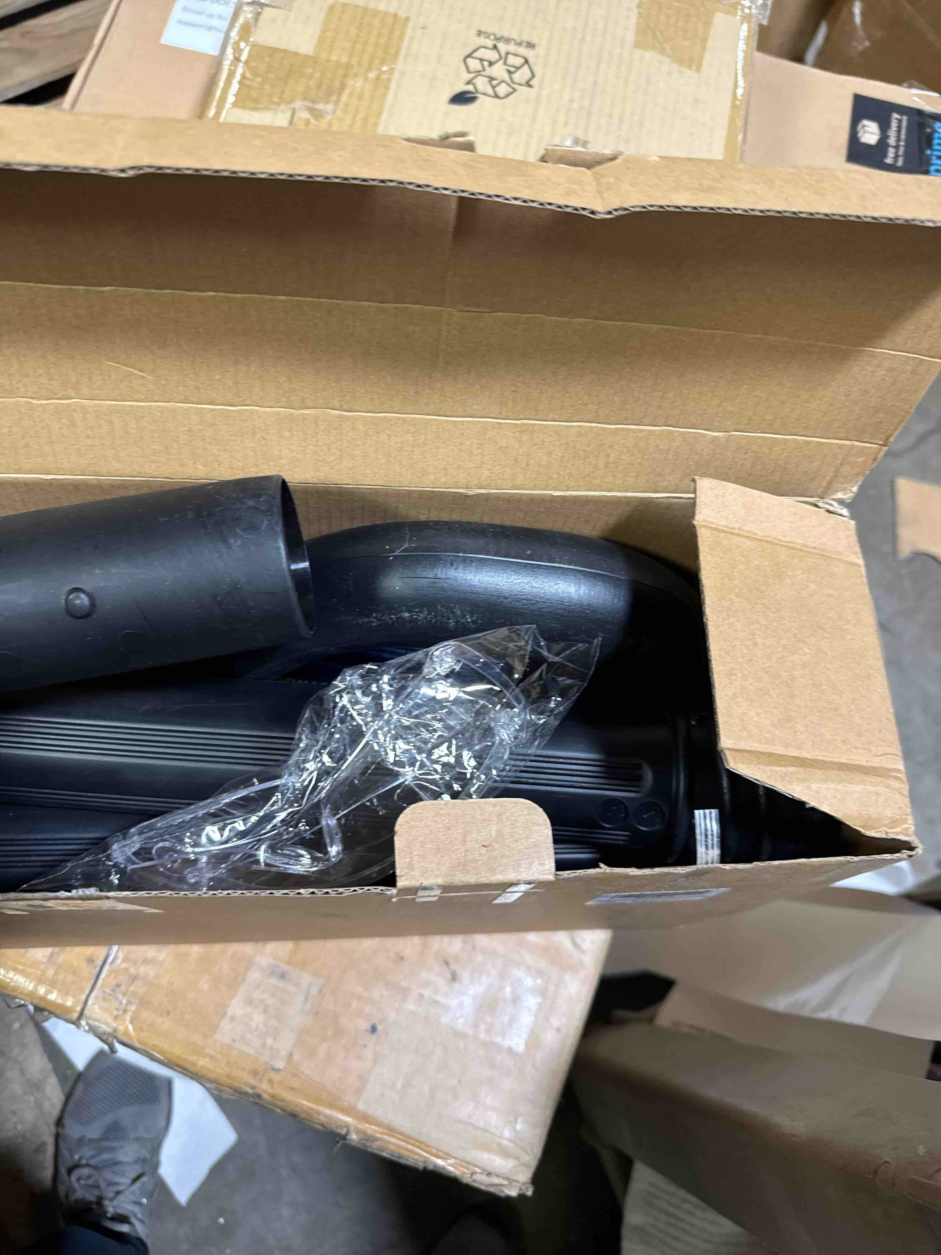 https://s3.amazonaws.com/lotting-images-prod/phillipi/TEA3366138_1761228414002.jpeg
