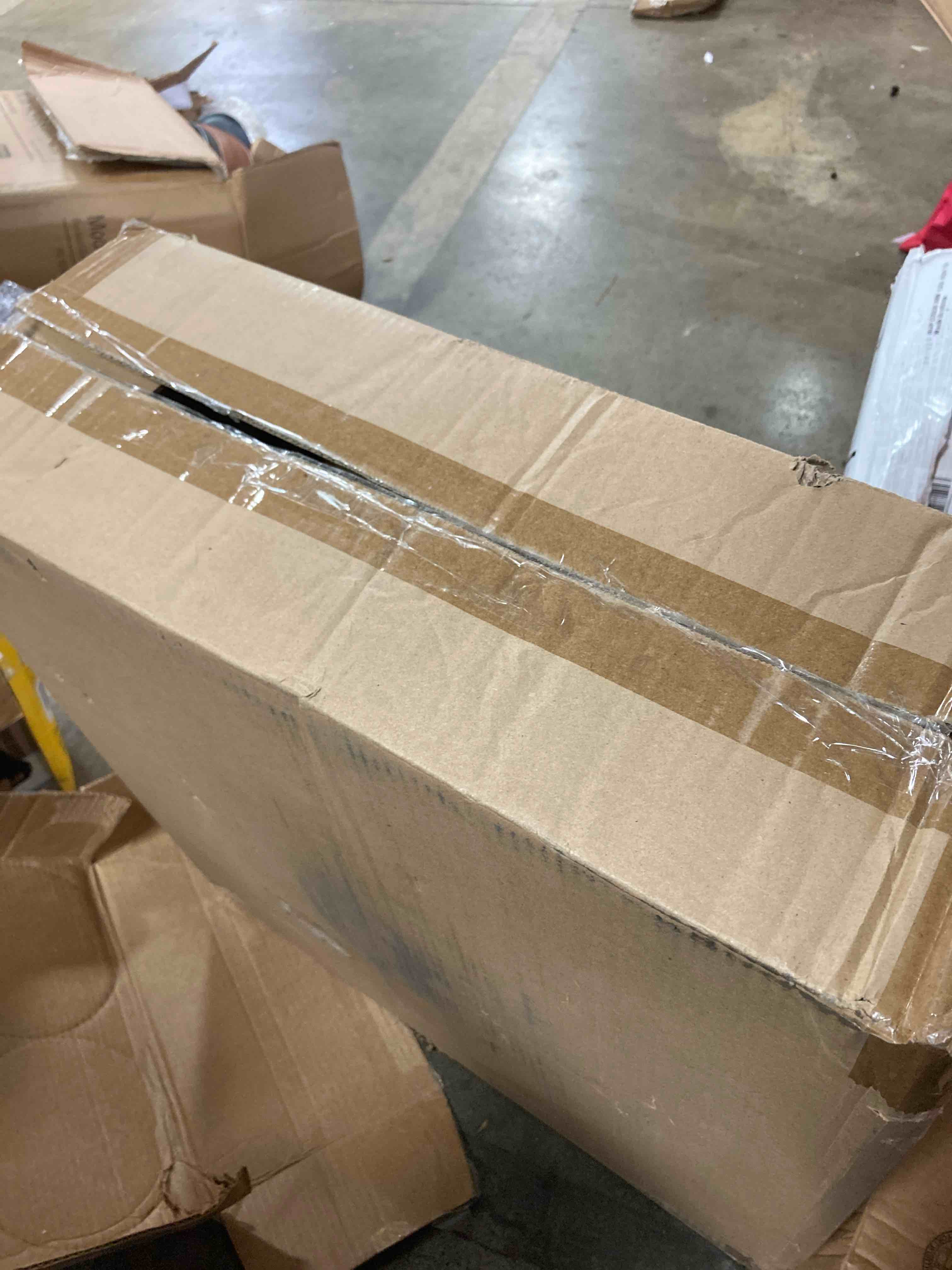 https://s3.amazonaws.com/lotting-images-prod/phillipi/TEA3367136_1751983979424.jpeg