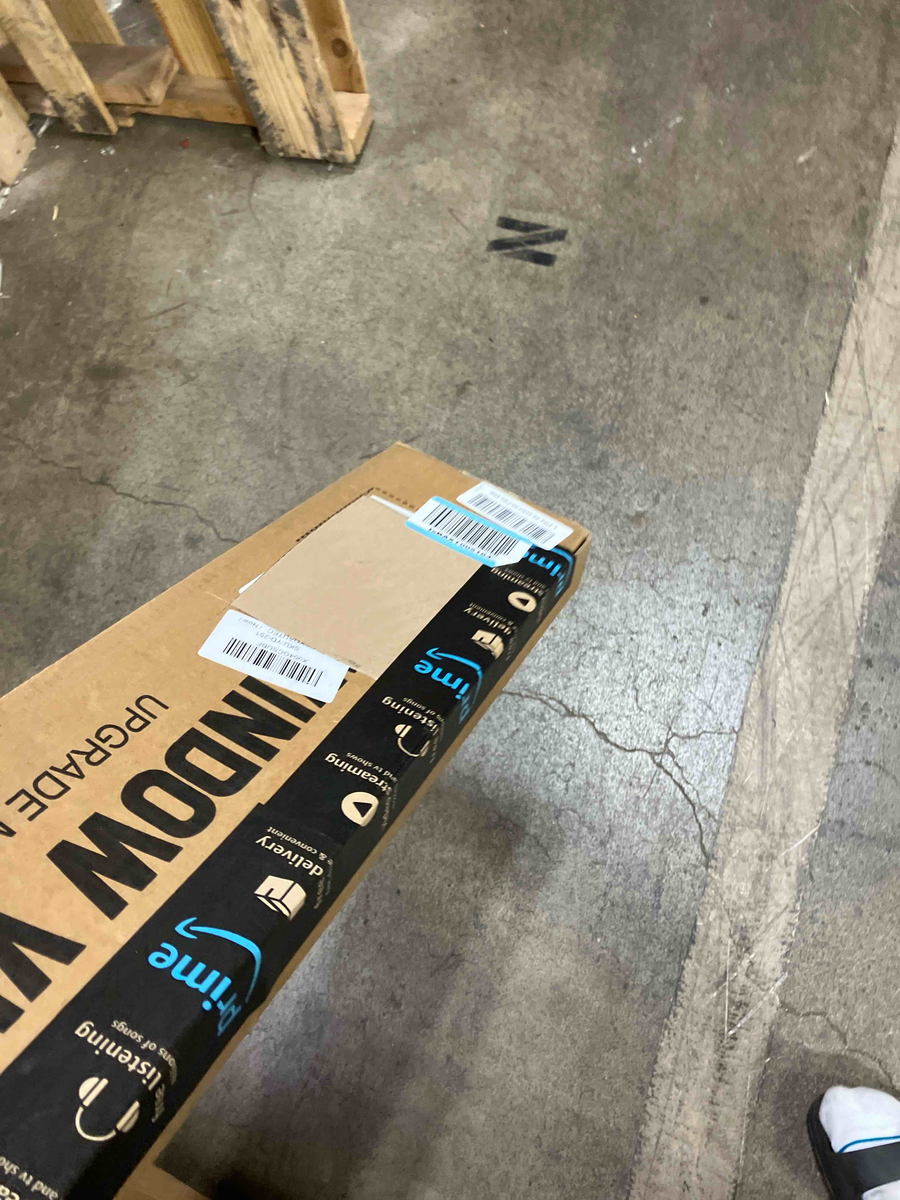 https://s3.amazonaws.com/lotting-images-prod/phillipi/TEA3367219_1752153001100.jpeg