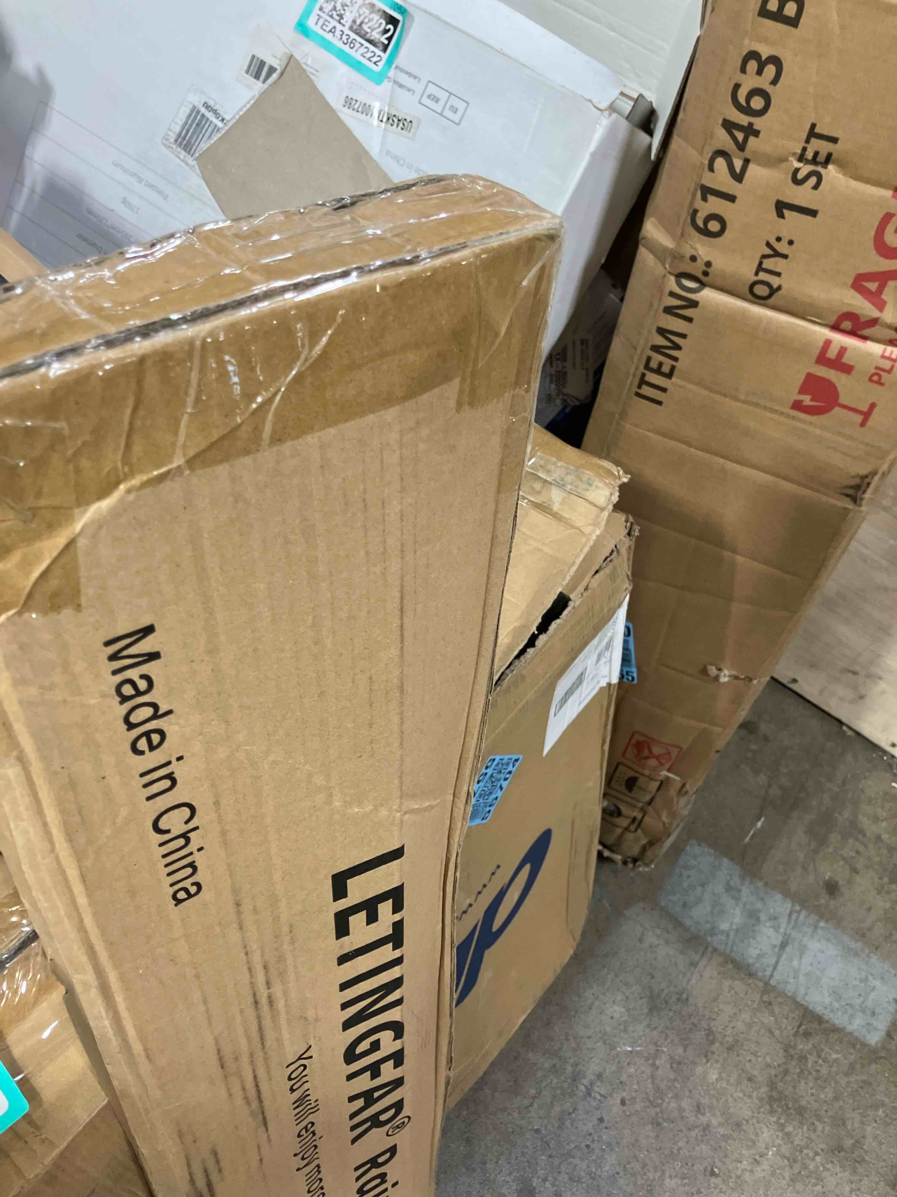 https://s3.amazonaws.com/lotting-images-prod/phillipi/TEA3367220_1752152900723.jpeg