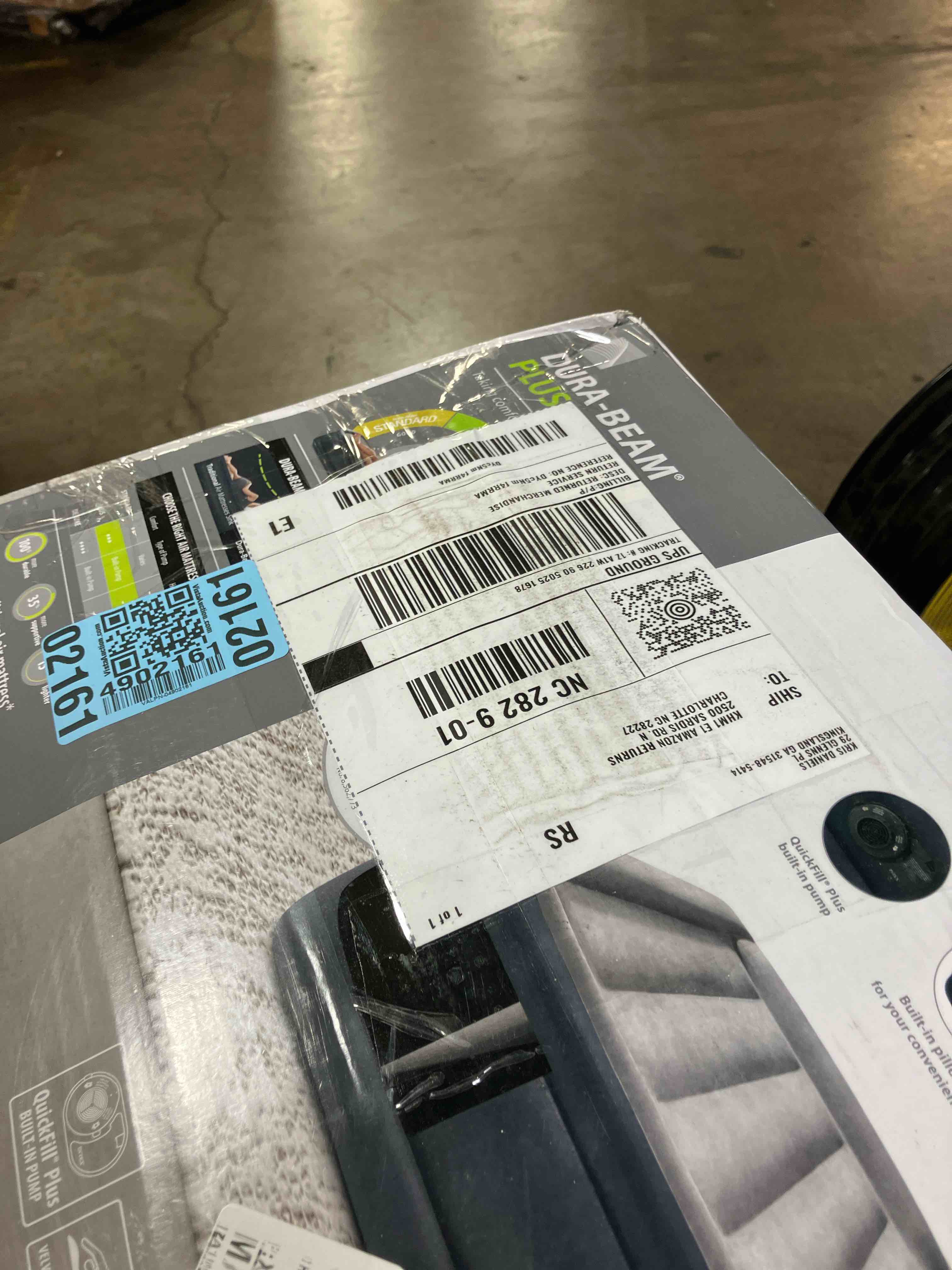 https://s3.amazonaws.com/lotting-images-prod/phillipi/TEA3367226_1752152043582.jpeg