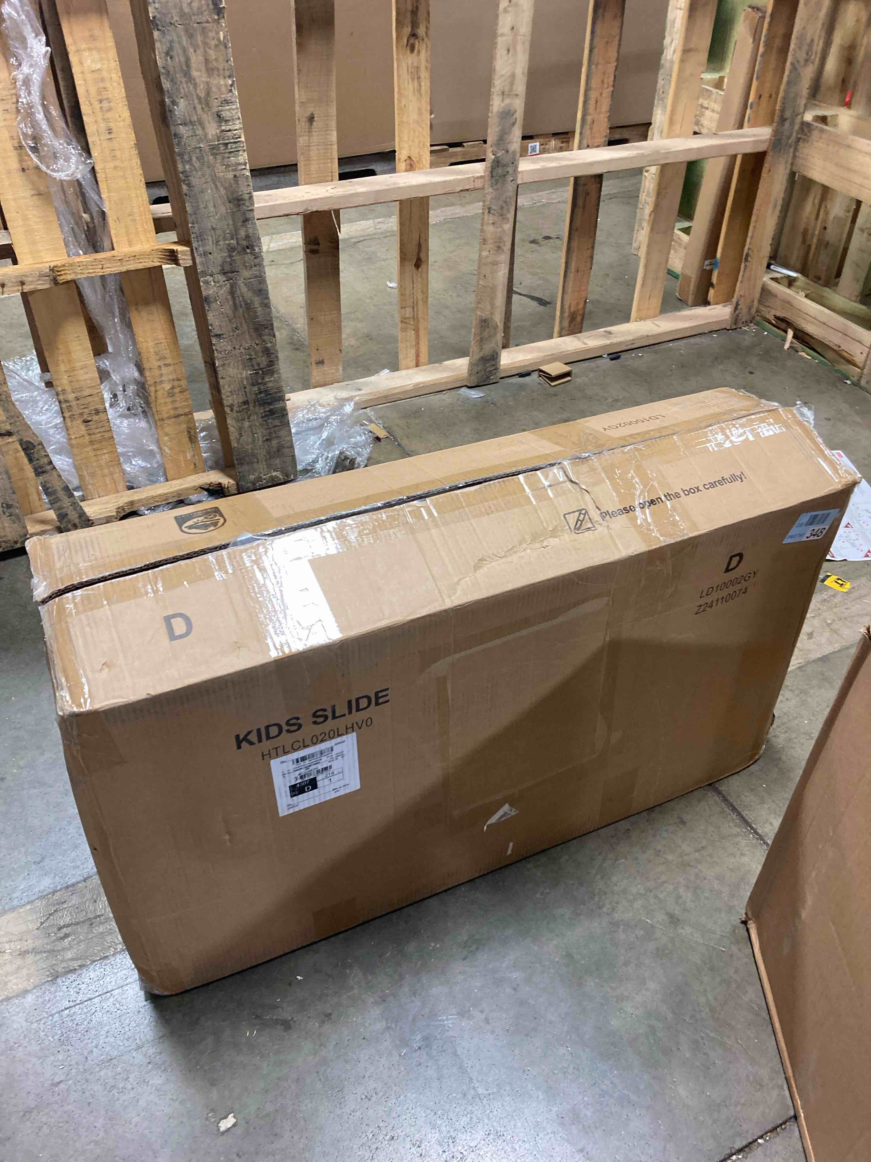 https://s3.amazonaws.com/lotting-images-prod/phillipi/TEA3367268_1752518649095.jpeg