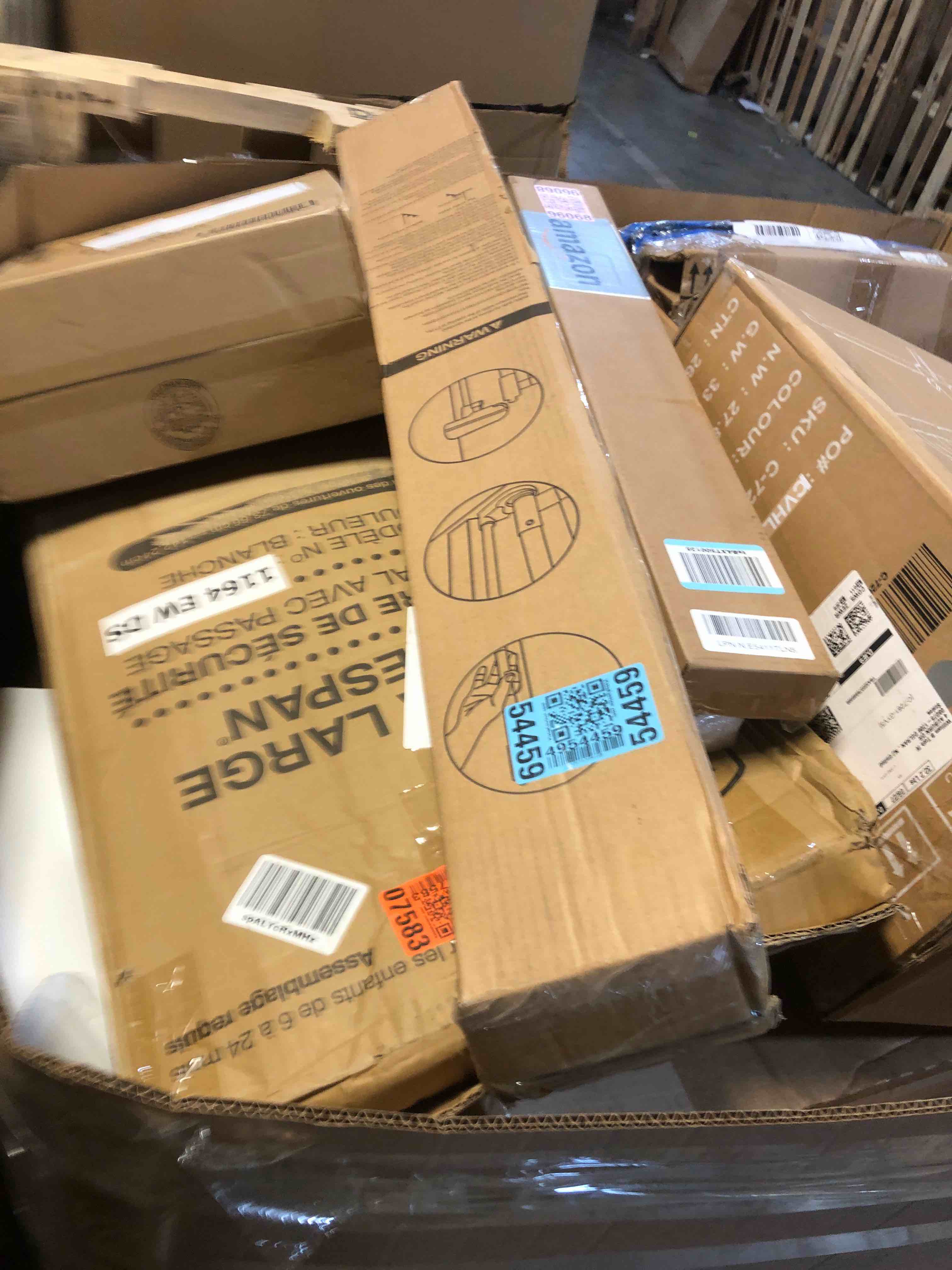 https://s3.amazonaws.com/lotting-images-prod/phillipi/TEA3367302_1752520311297.jpeg