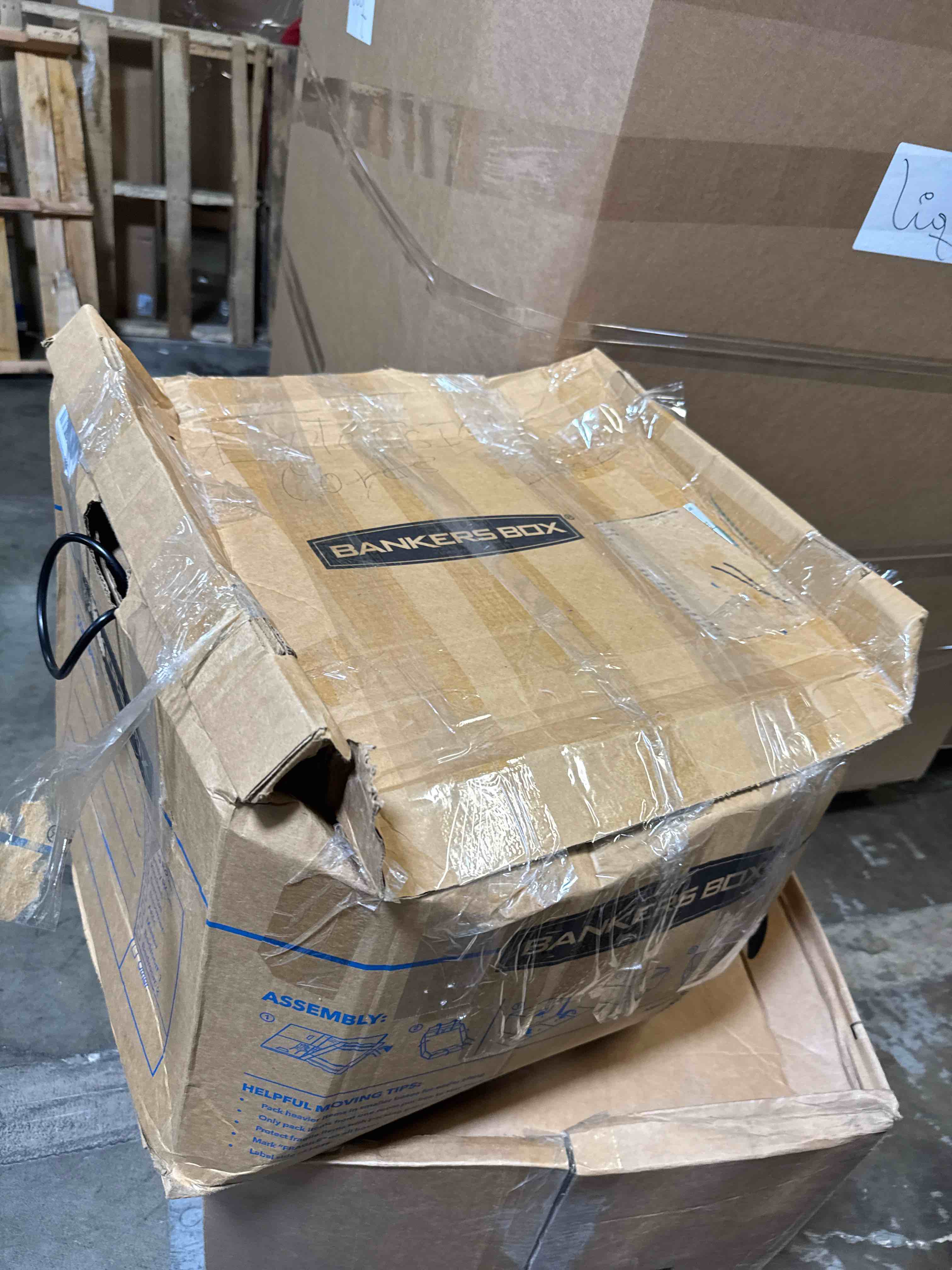 https://s3.amazonaws.com/lotting-images-prod/phillipi/TEA3367341_1752593393550.jpeg
