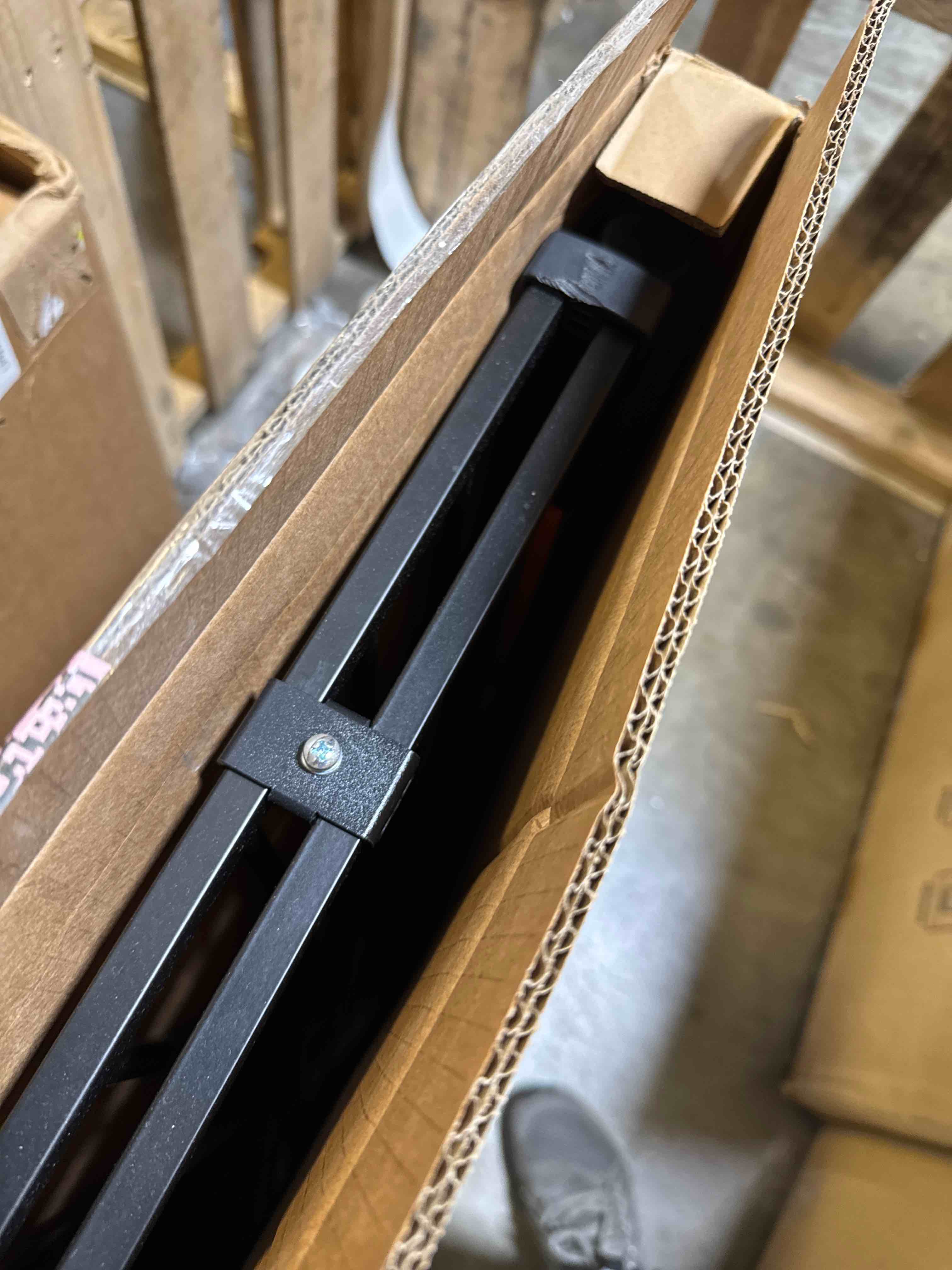 https://s3.amazonaws.com/lotting-images-prod/phillipi/TEA3367350_1752594679891.jpeg